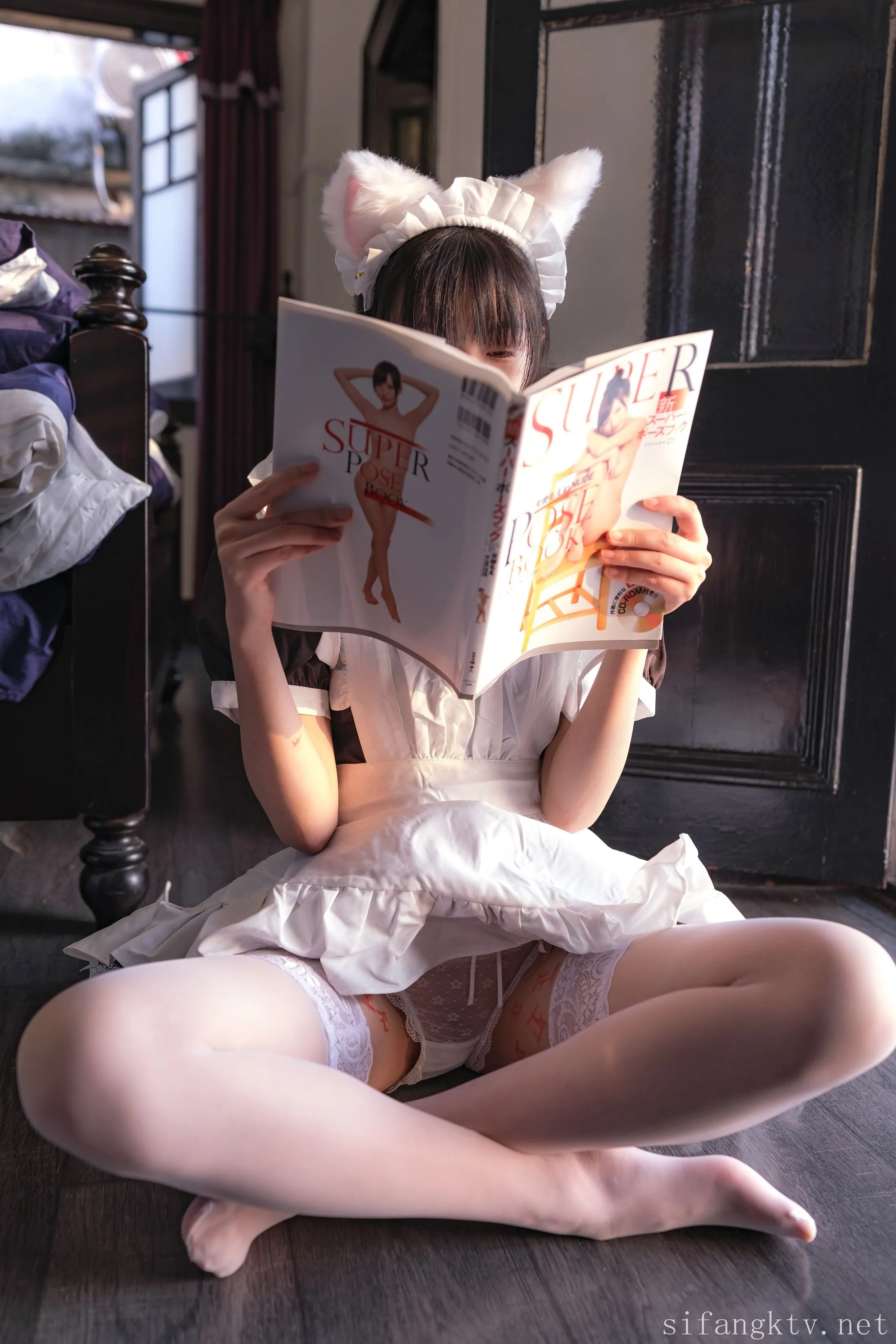 森萝财团小七女仆160P0209写真大全