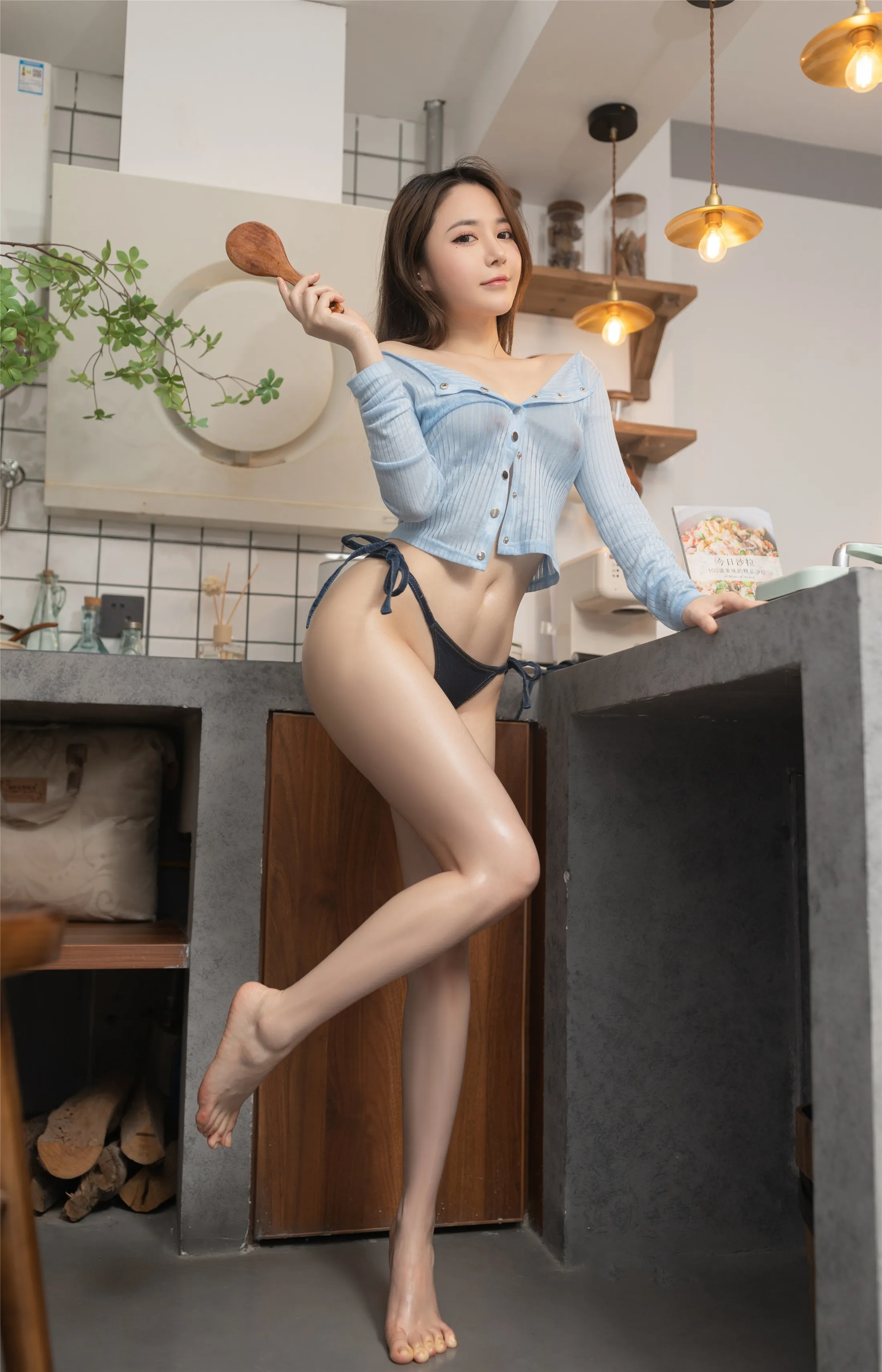 鱼子酱Fish居之味113P0324最新写真