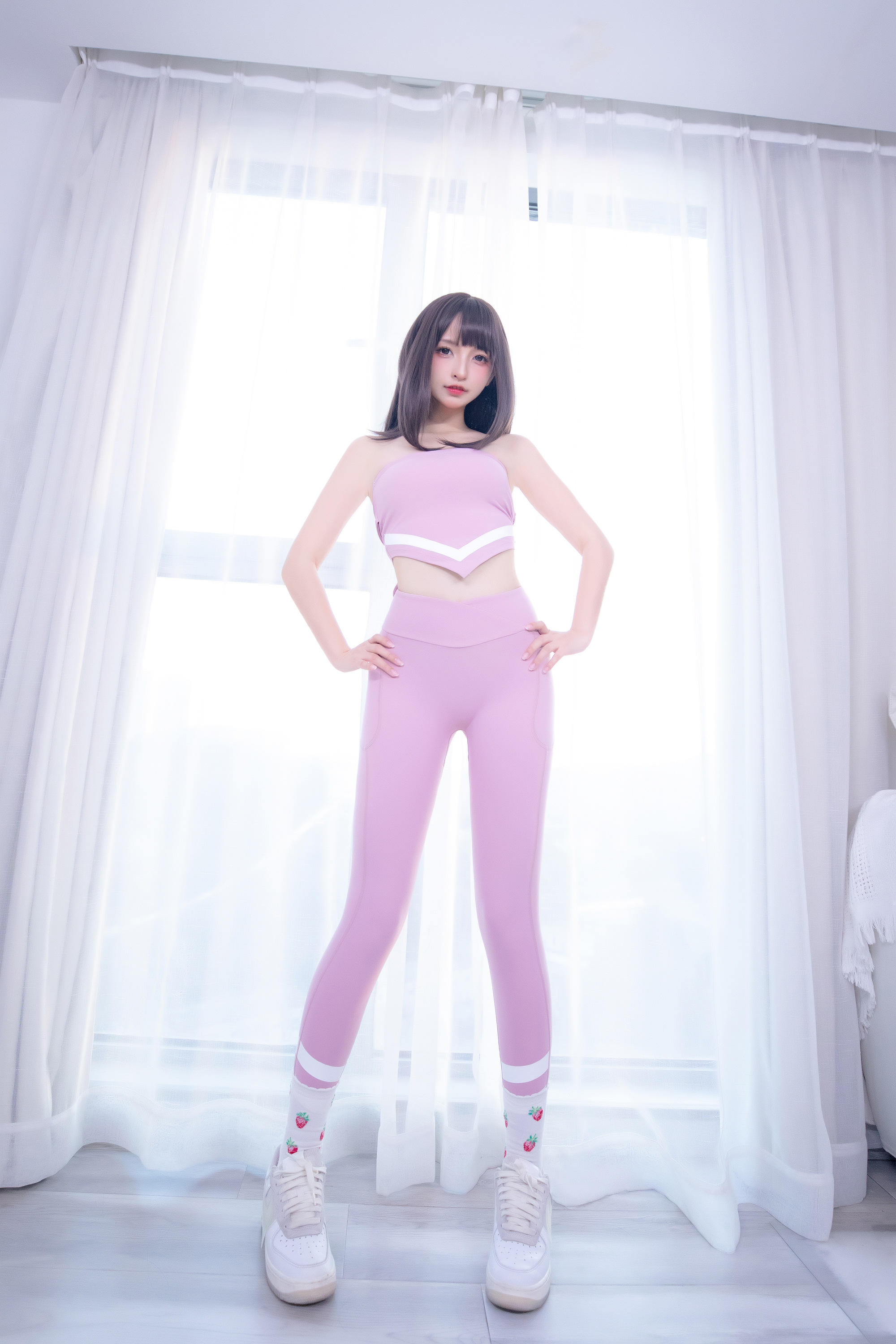 神楽坂真冬草莓蜜桃75P143MB免费资源