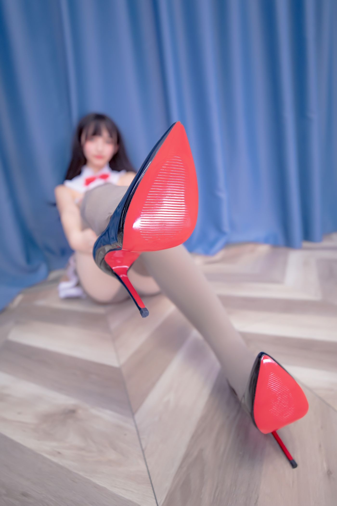 神楽坂真冬NO92熊少女75P264MB热门合集