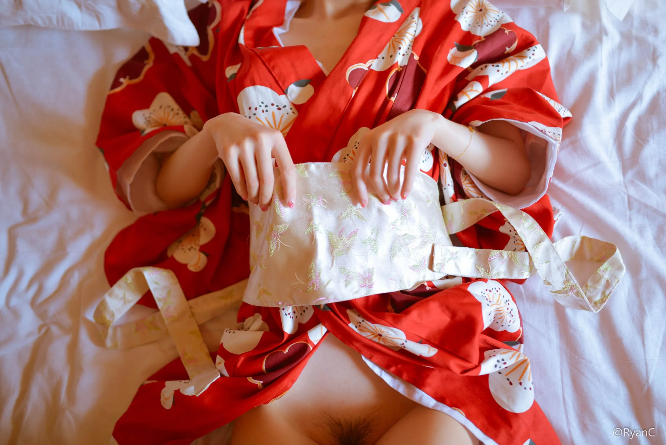 萌兰酱和服100P1121每日更新