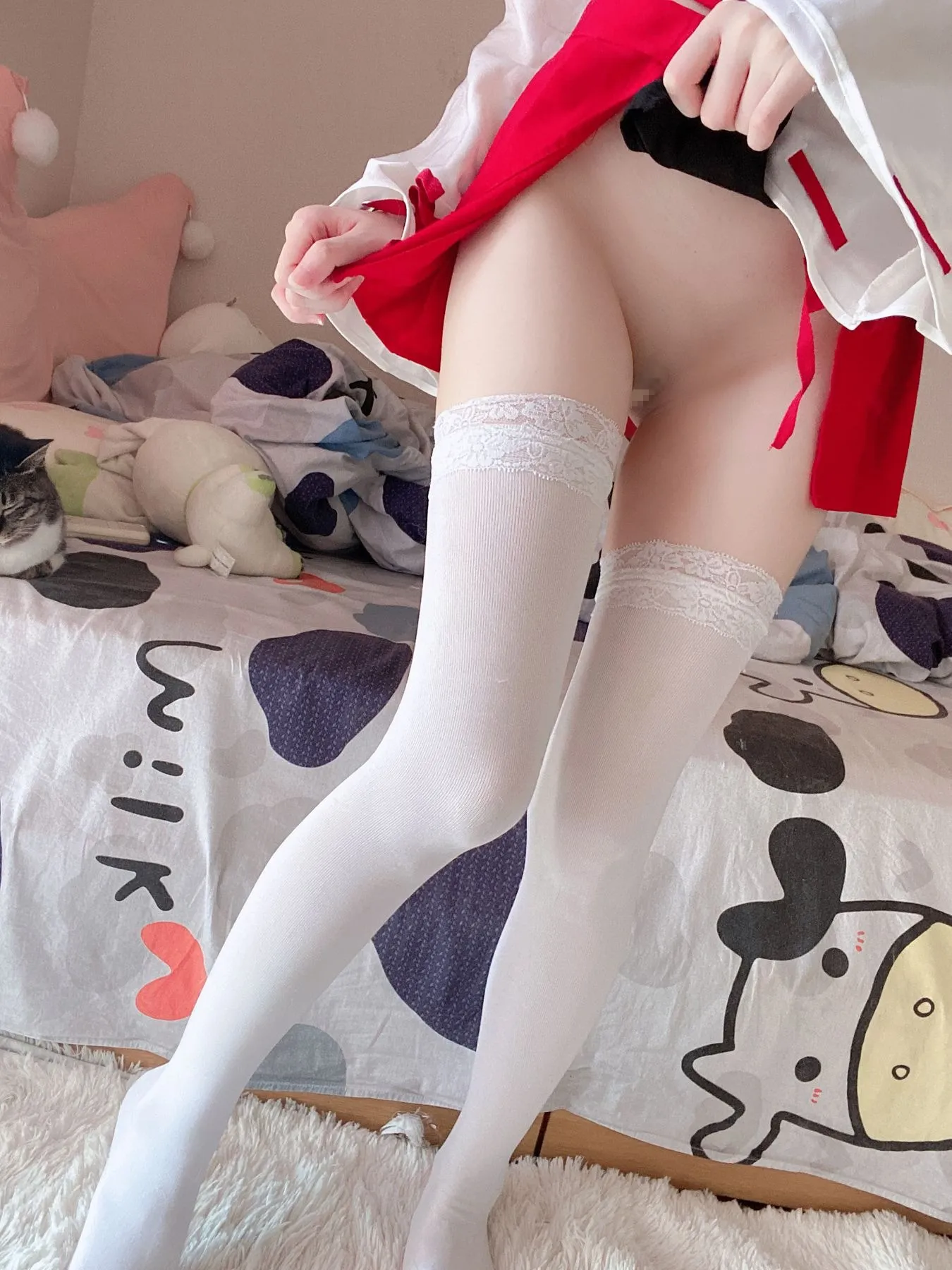 习呆呆眼帯フラ巫女緊縛55P2V135MB精选