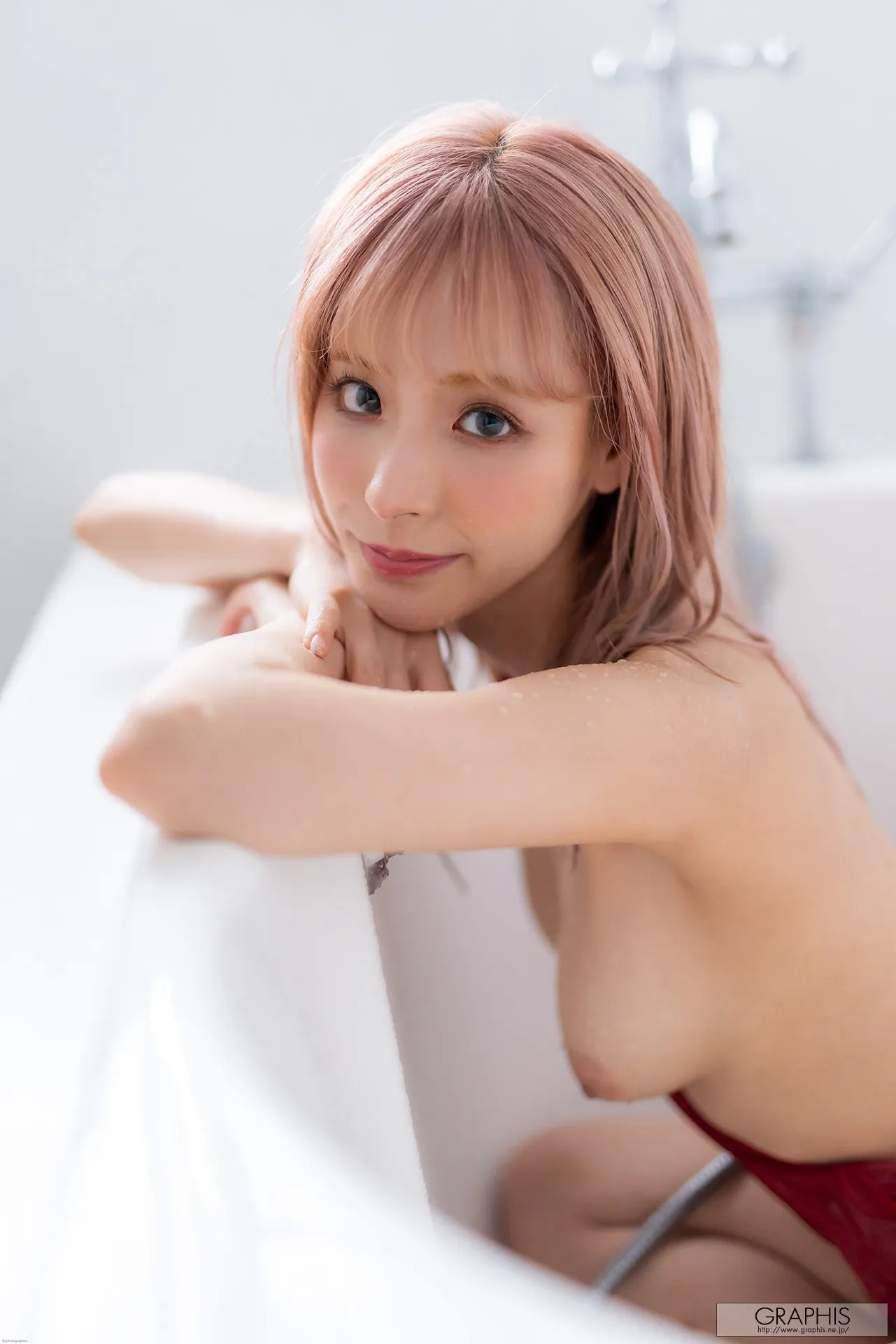 GraphisKanaMomonogi桃乃木かな180P0423免费福利