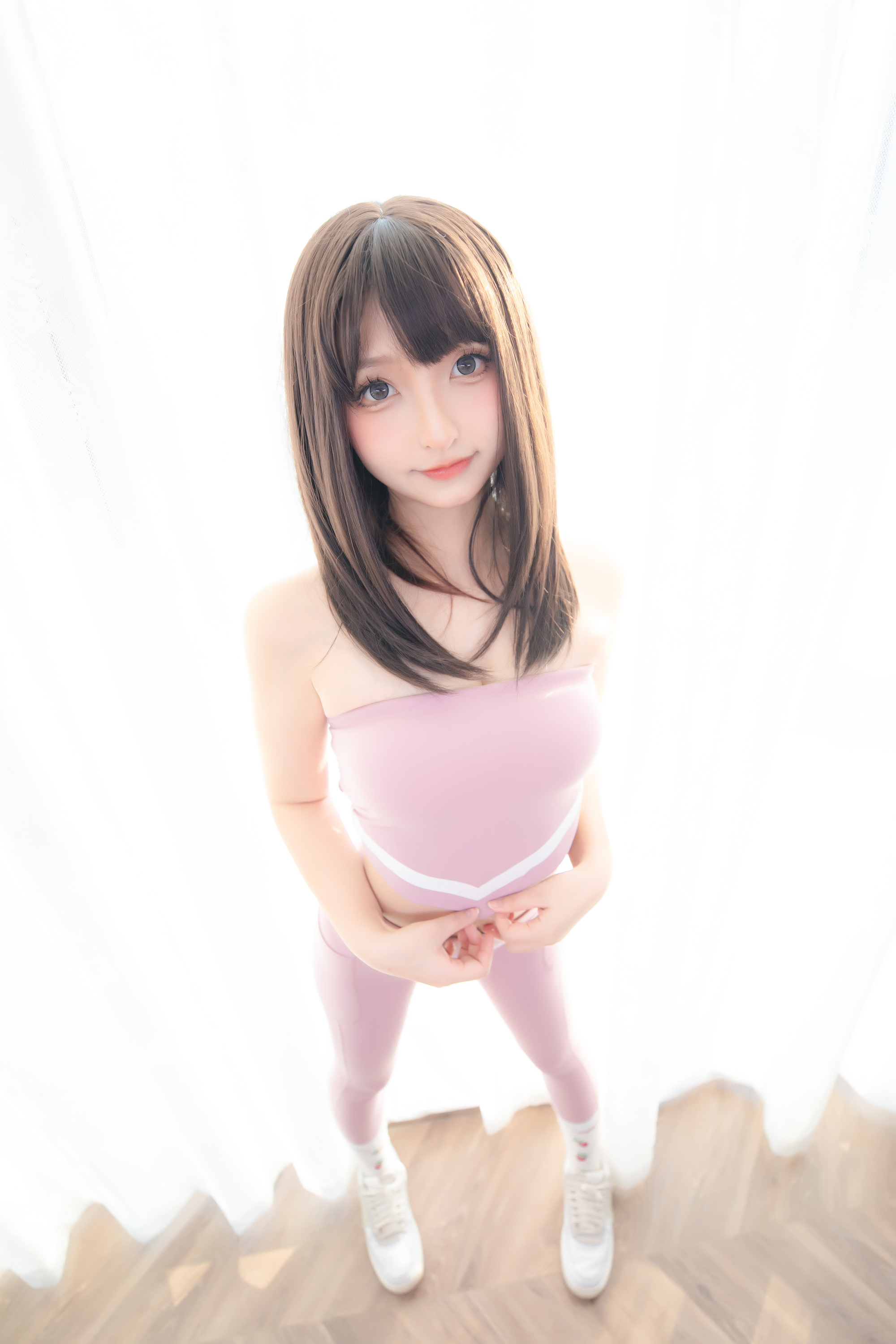 神楽坂真冬草莓蜜桃75P143MB免费资源