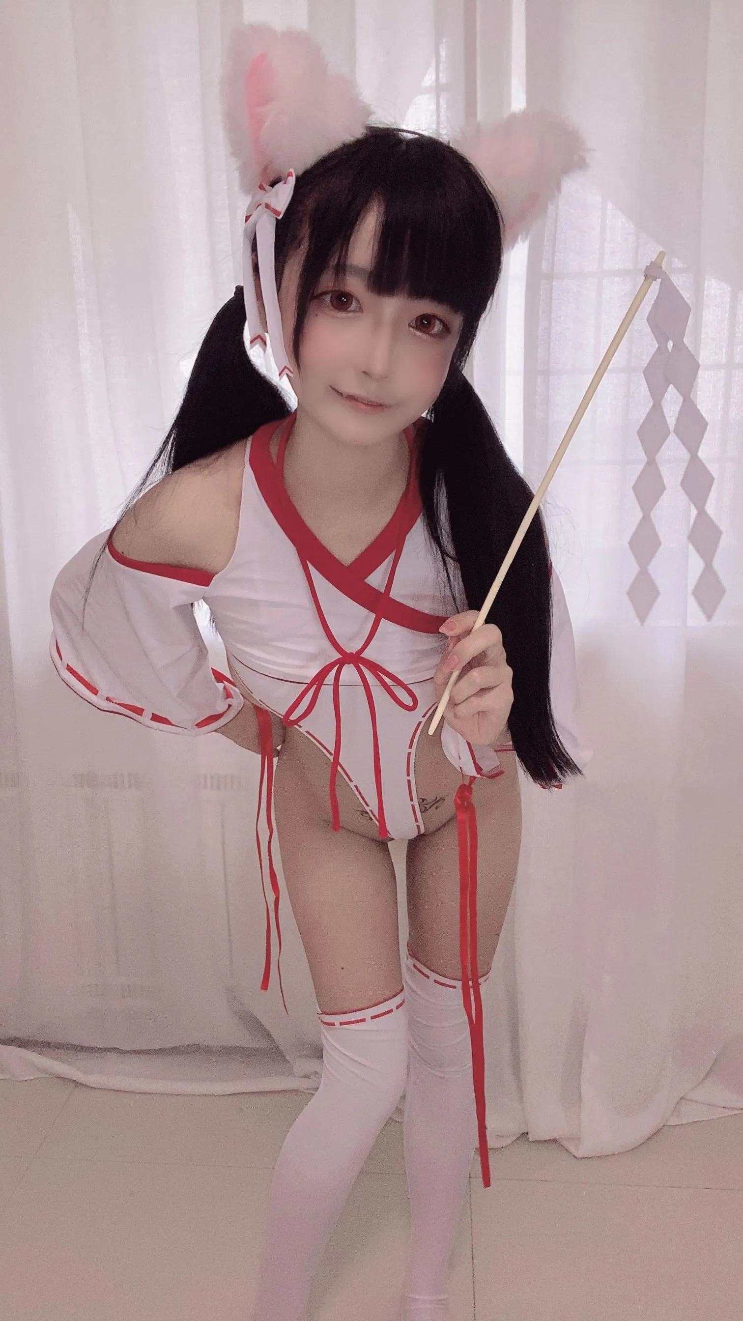 佳佳好难啊神社巫女40P6V273MB0522高清无水印