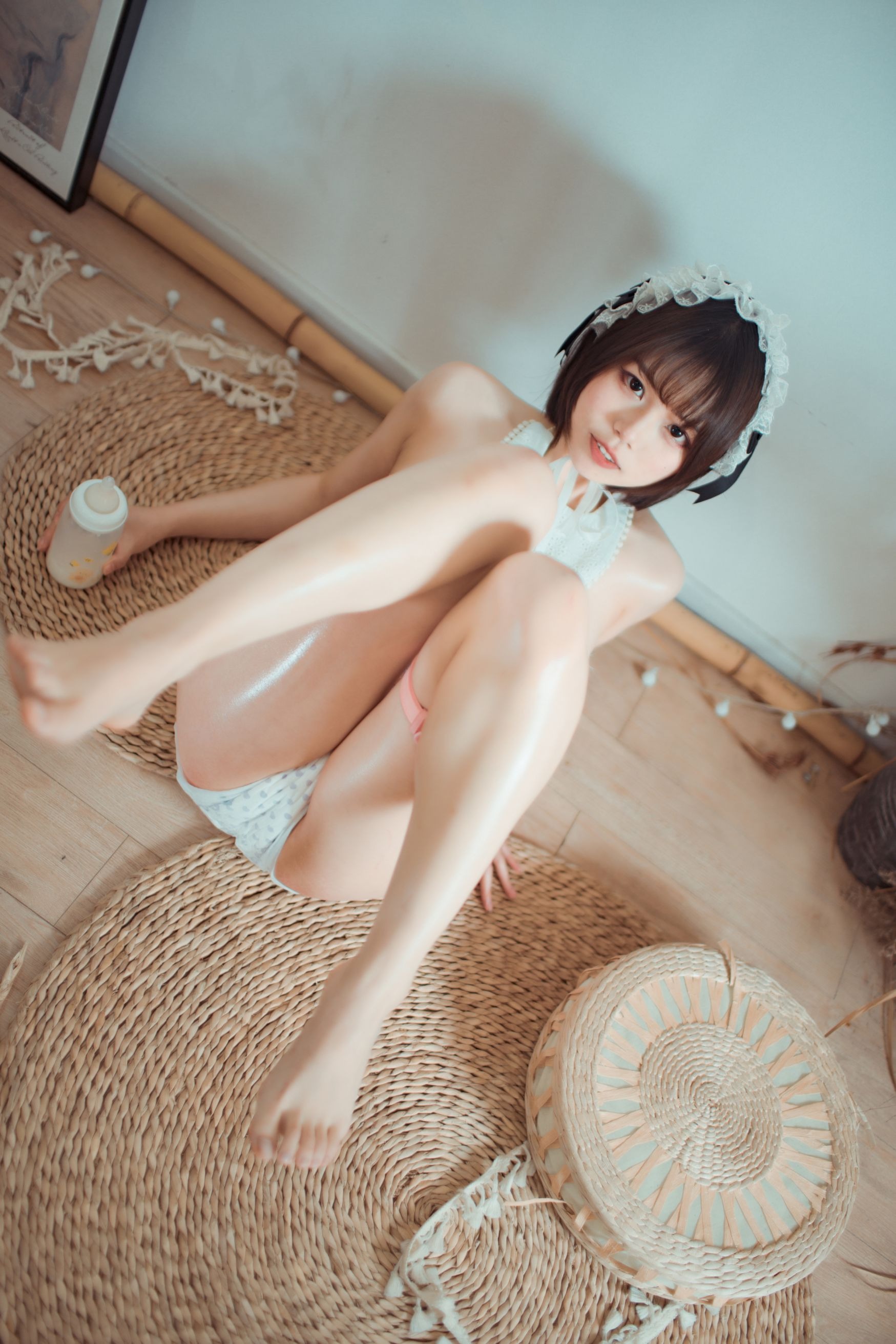 七月喵子NO21巨婴40P240MB免费体验