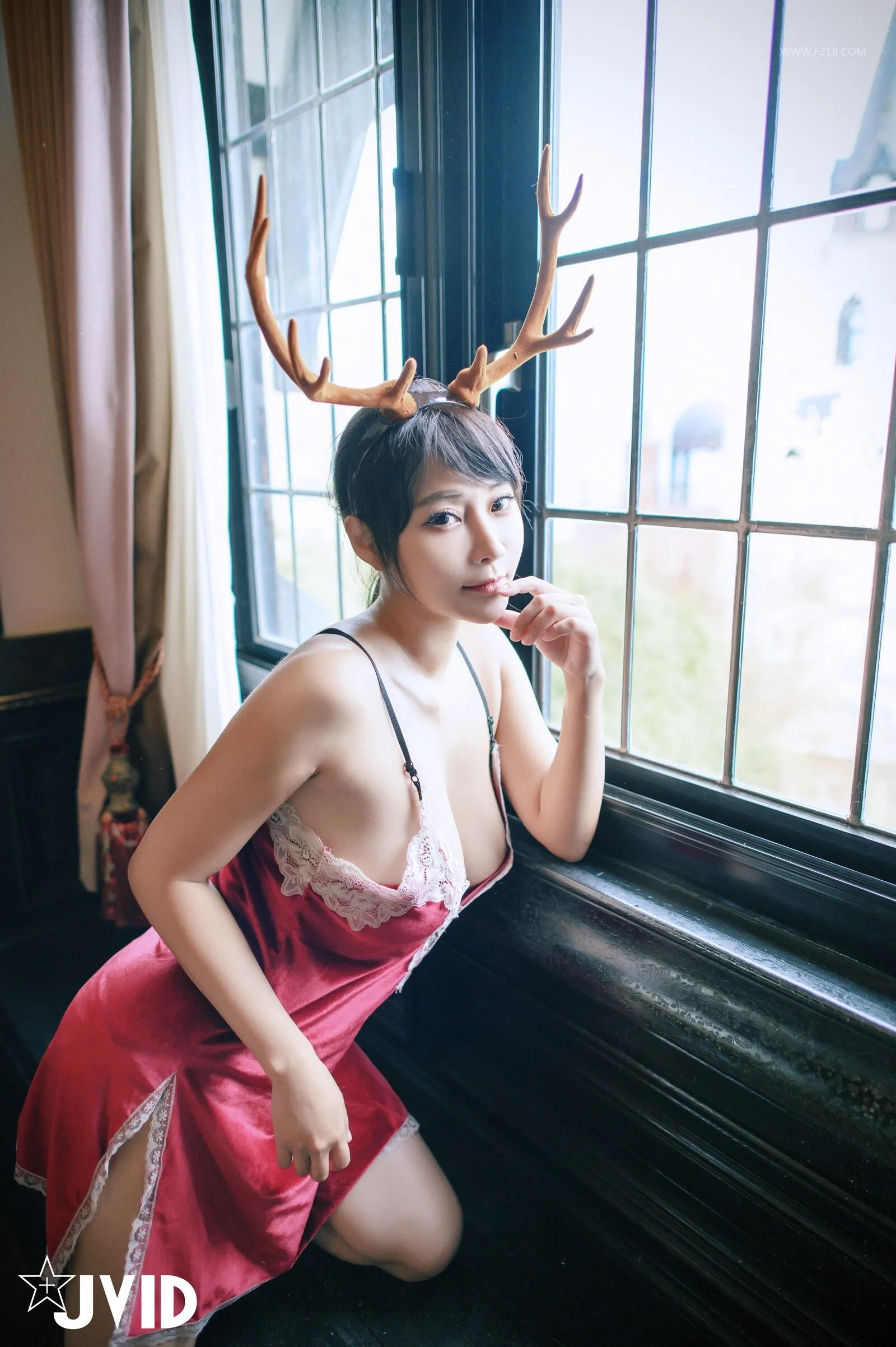 JVID乐乐鹿角女孩的报恩161P02134K图集