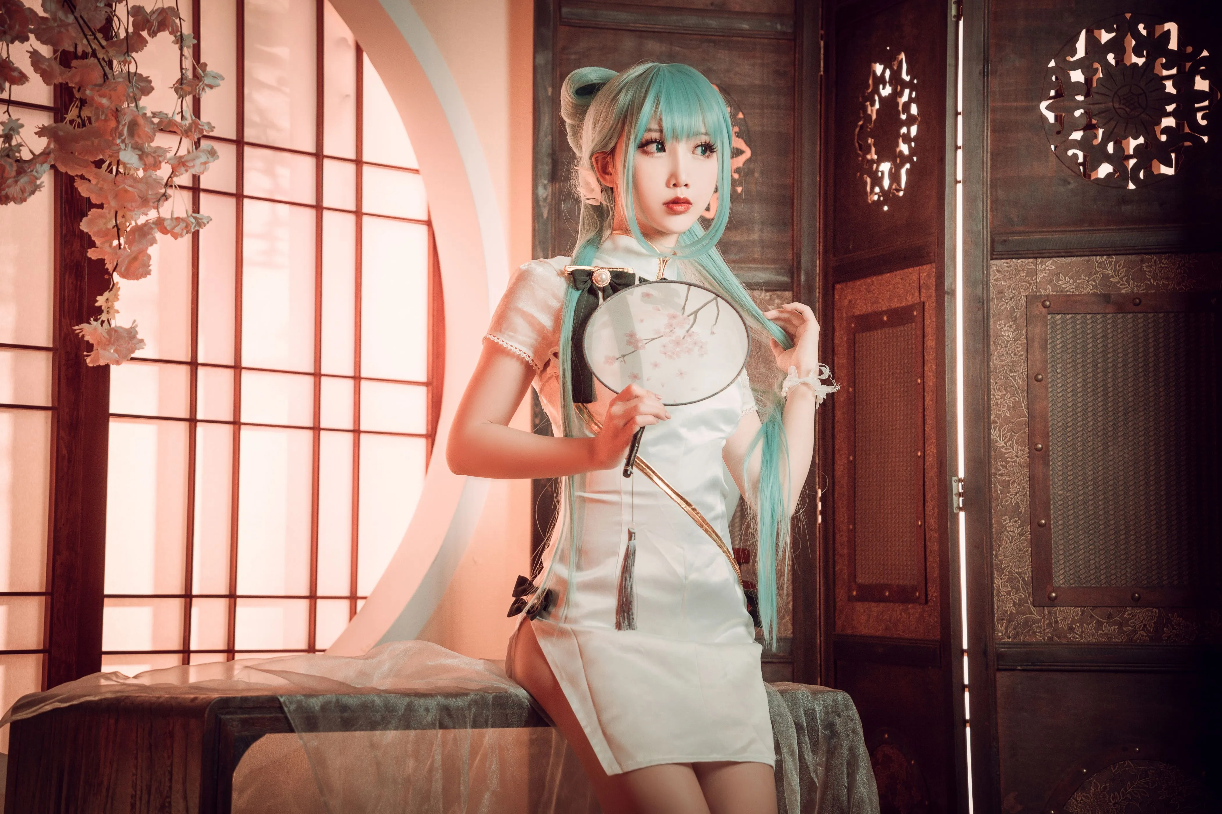 面饼仙儿初音旗袍28P514MB热门写真