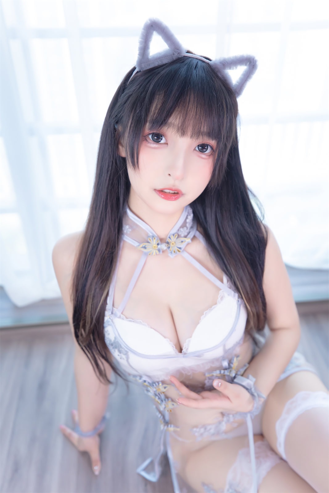 神楽坂真冬羞涩喵喵网红写真