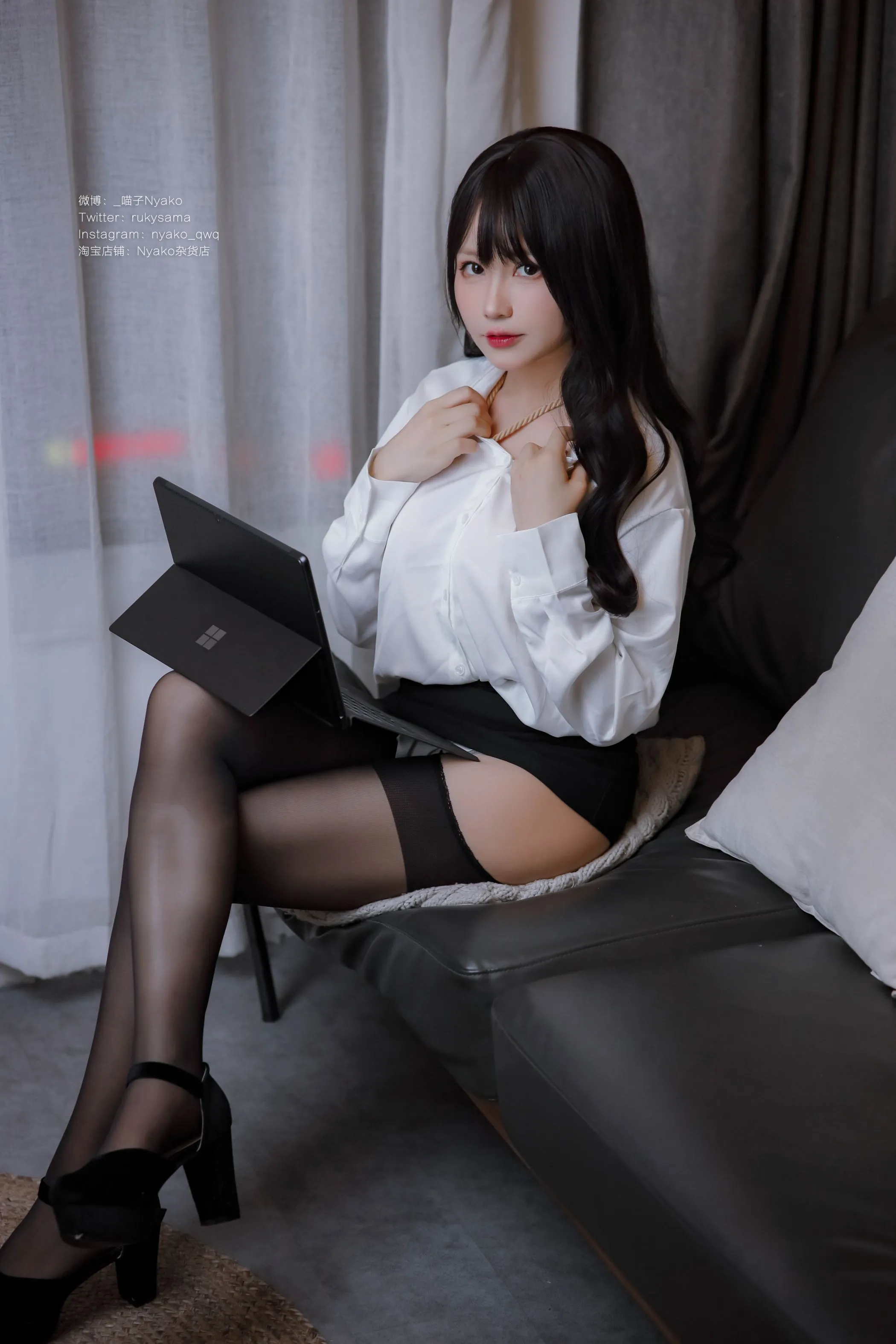 Nyako喵子VOL32隣のやばいお姉さんOL78p1v715M收藏必备