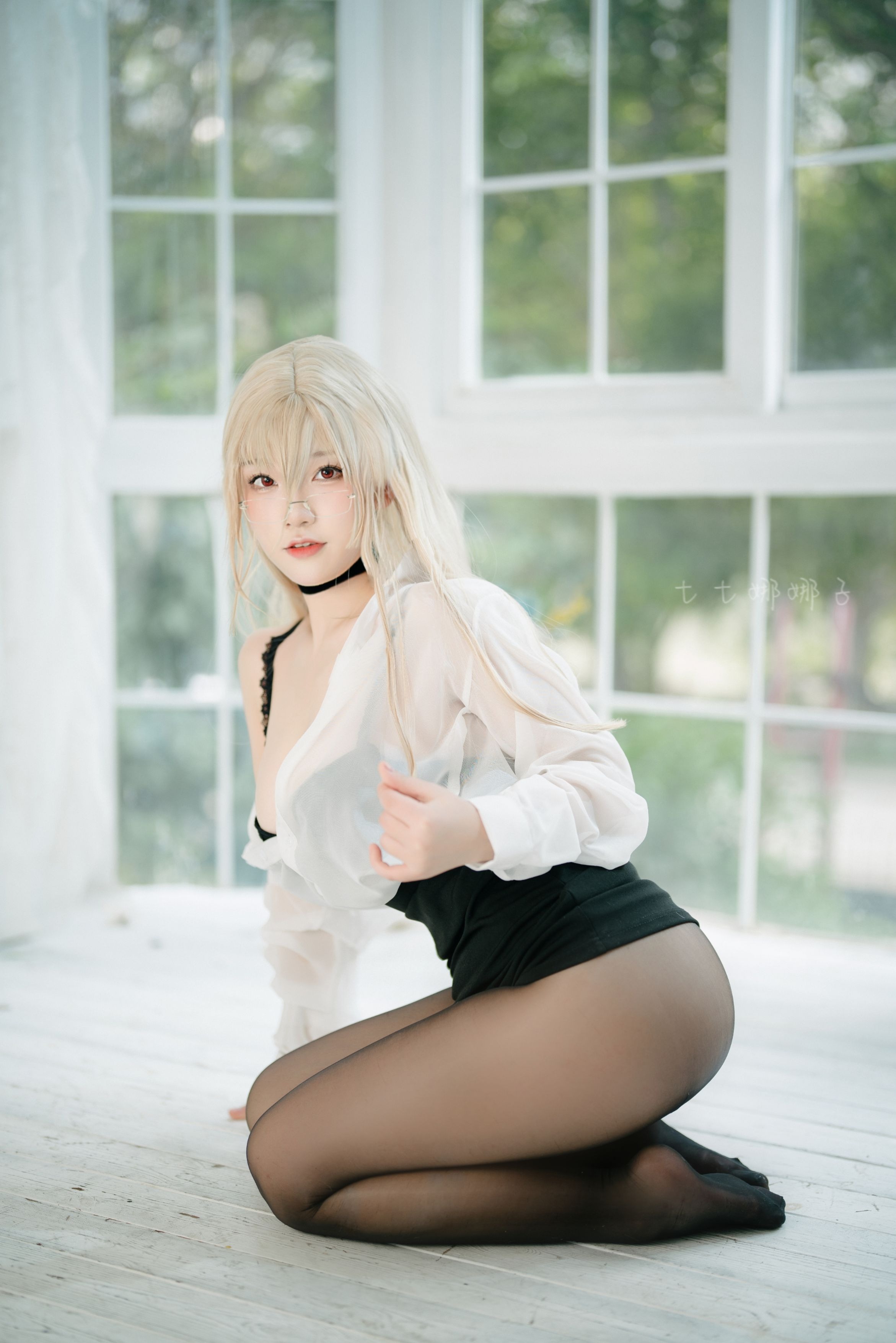 七七娜娜子怨仇办公室42P1V397MB办公室怨仇cos七七娜娜子42图1视频免费福利