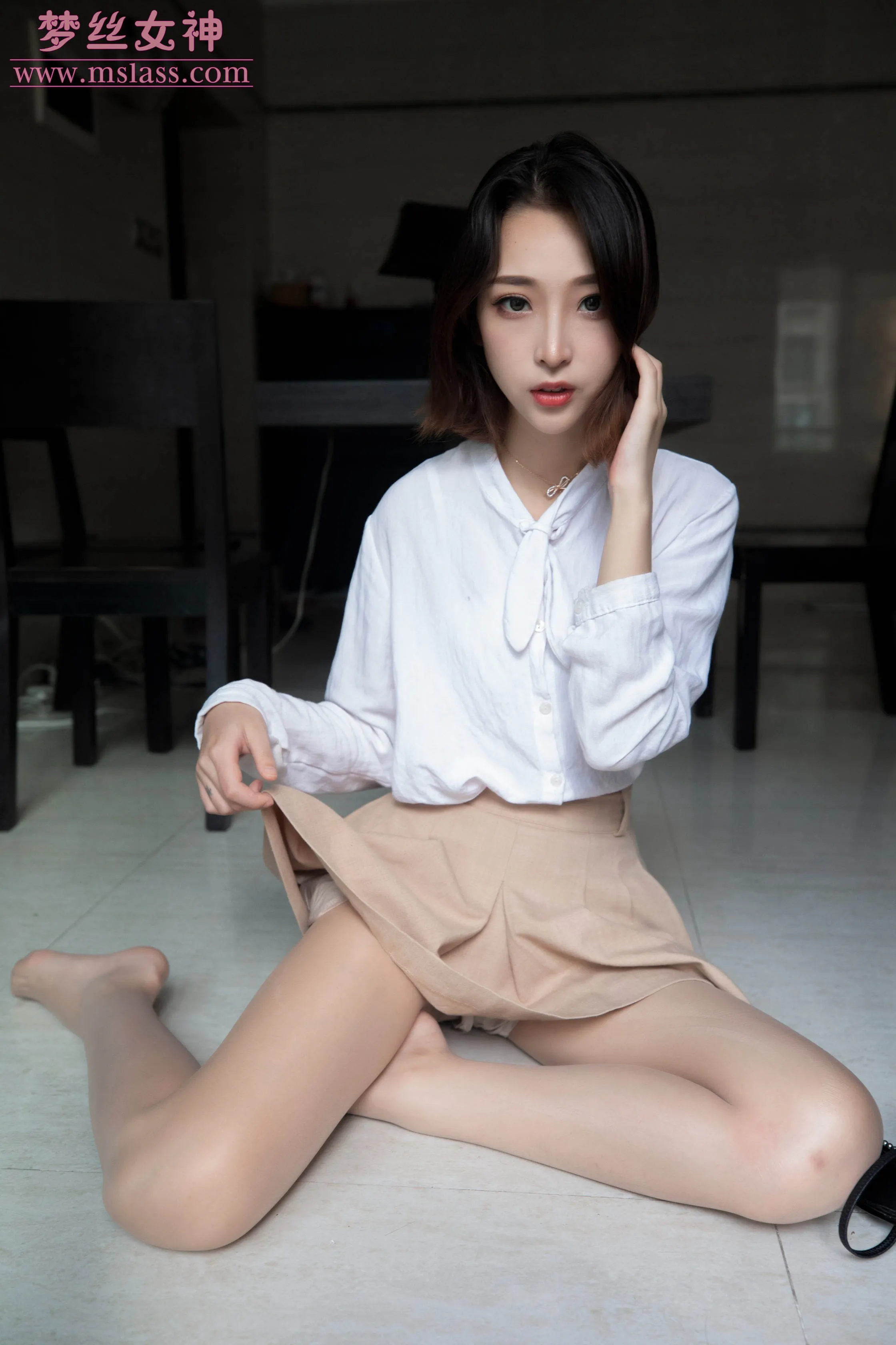 MSLASS梦丝女神乔儿肉色69P1024高清图