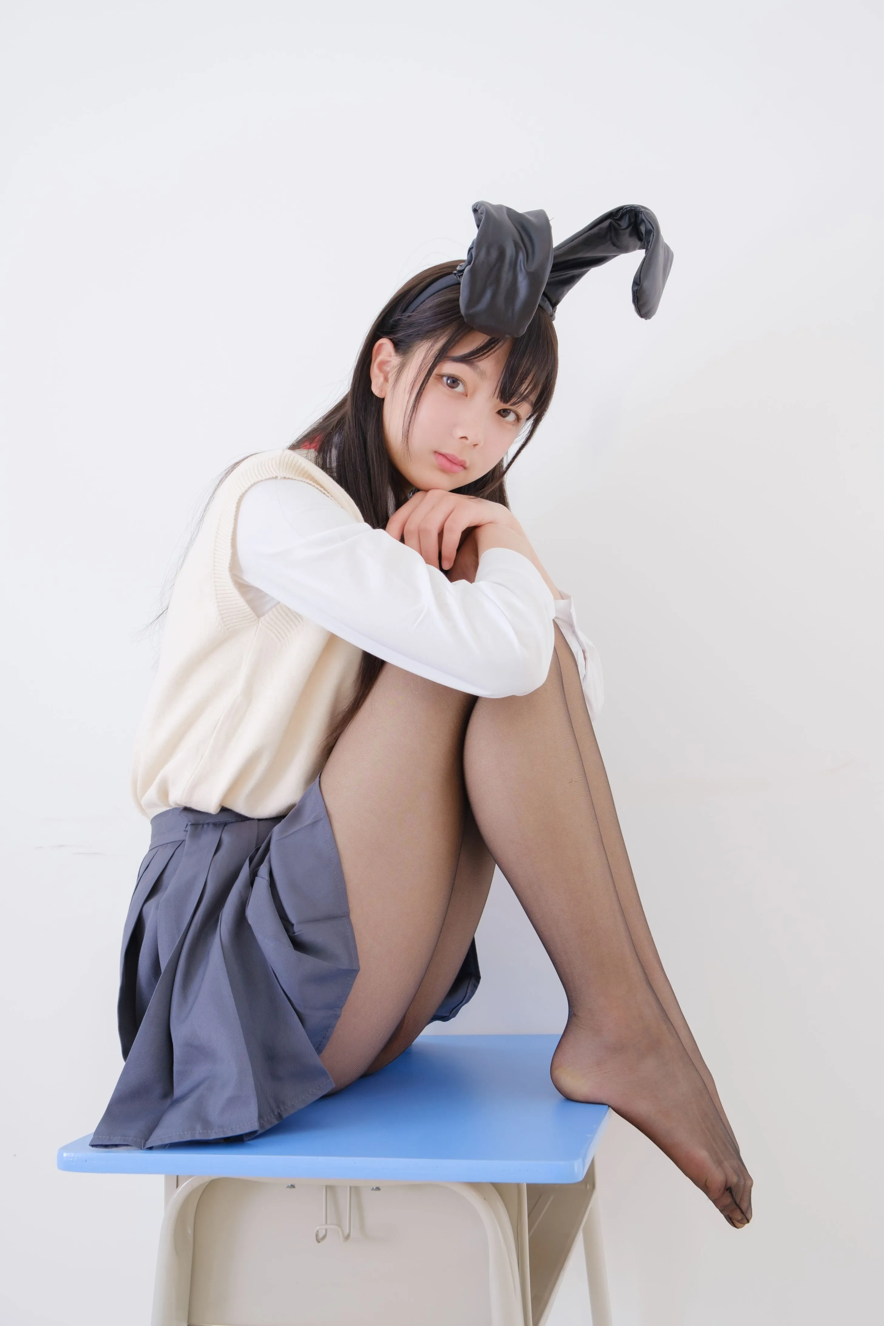 VIP夜夜麻衣学姐87P1V306G青春猪头麻衣学姐cos夜夜87图1视频306G首发资源