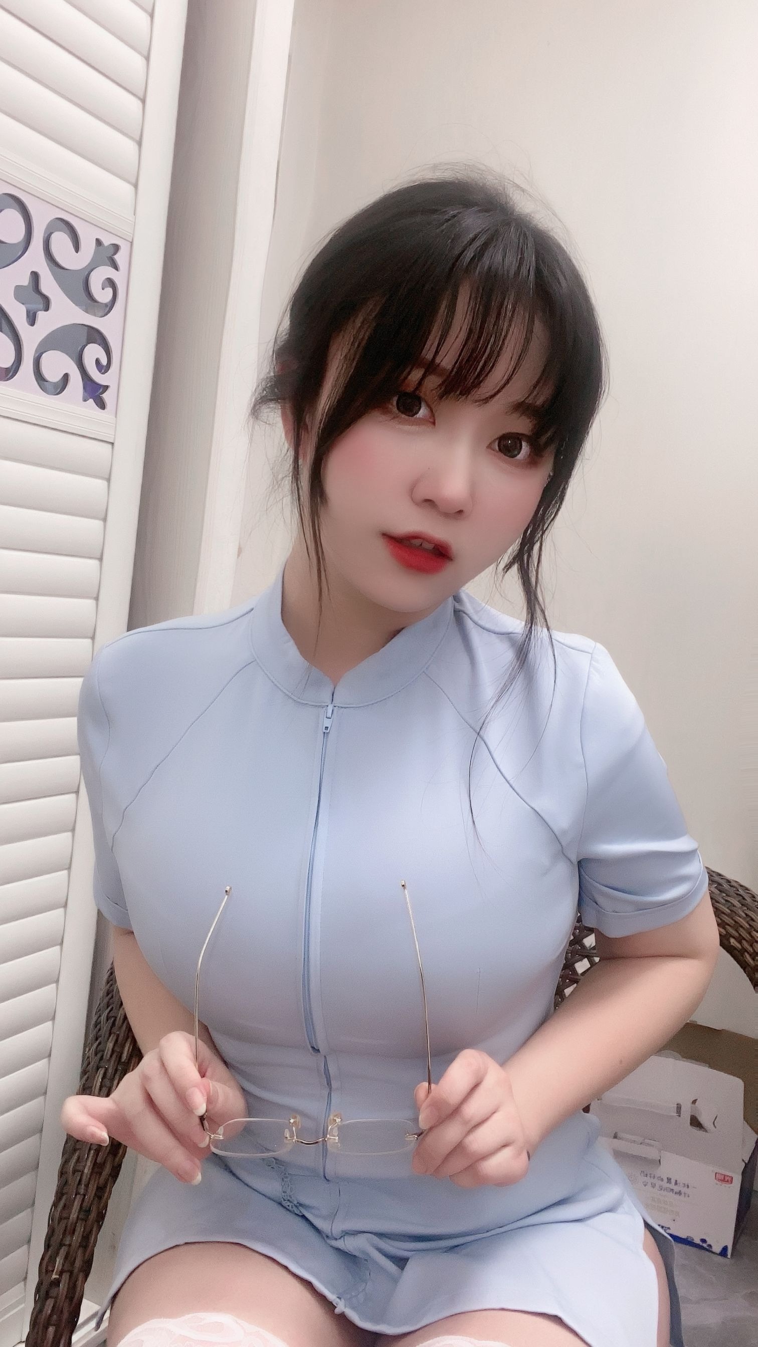奇行家狗崽NO07七三蓝护士16P80MB0425人气写真