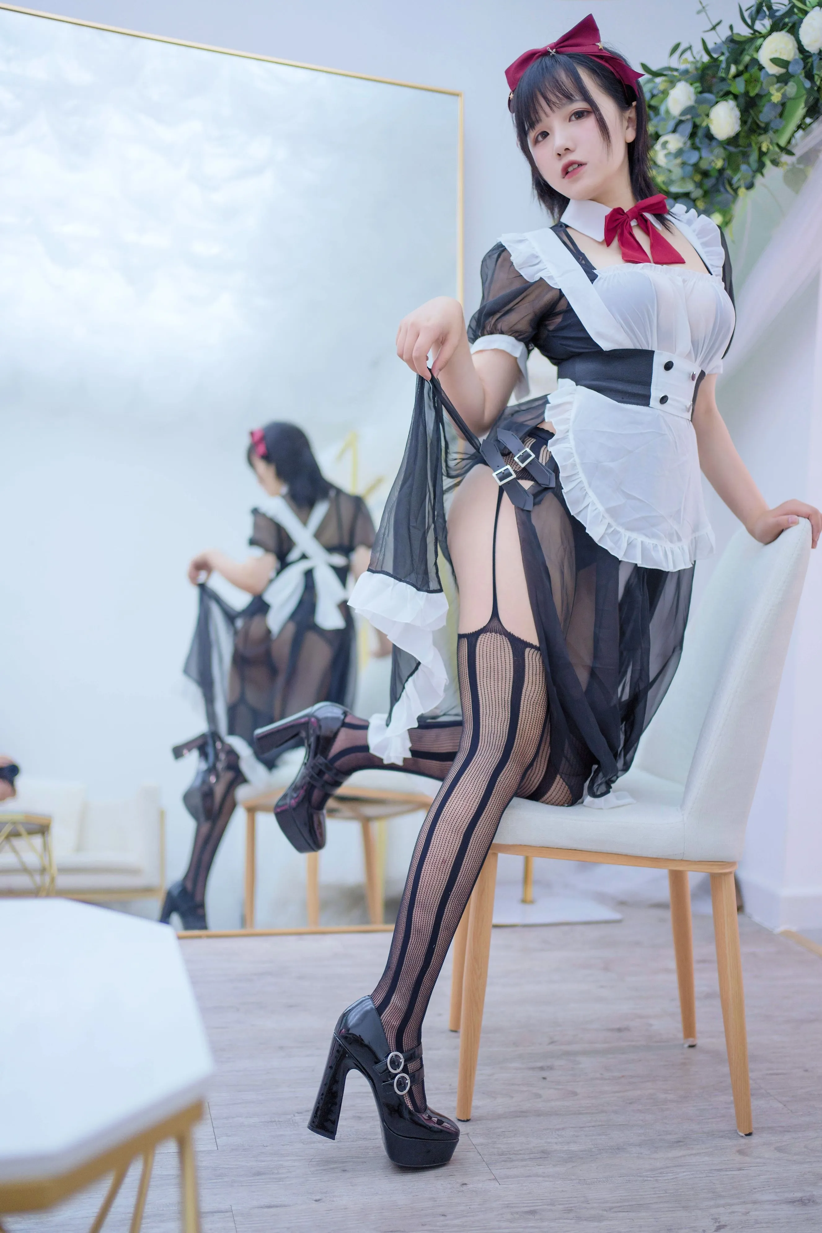阿半今天很开心透明女仆热门合集