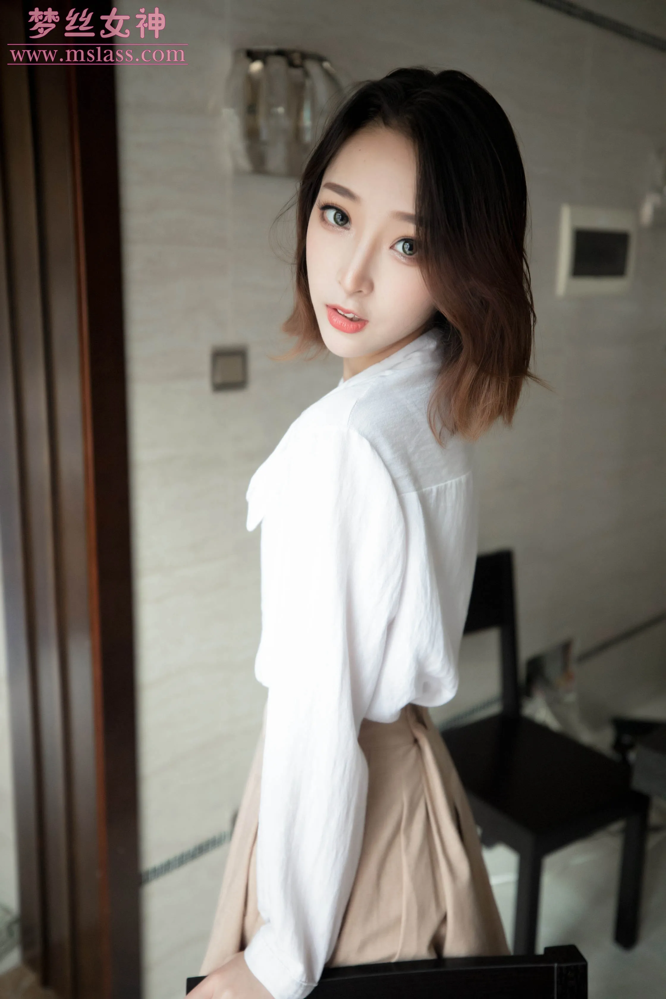 MSLASS梦丝女神乔儿肉色69P1024高清图