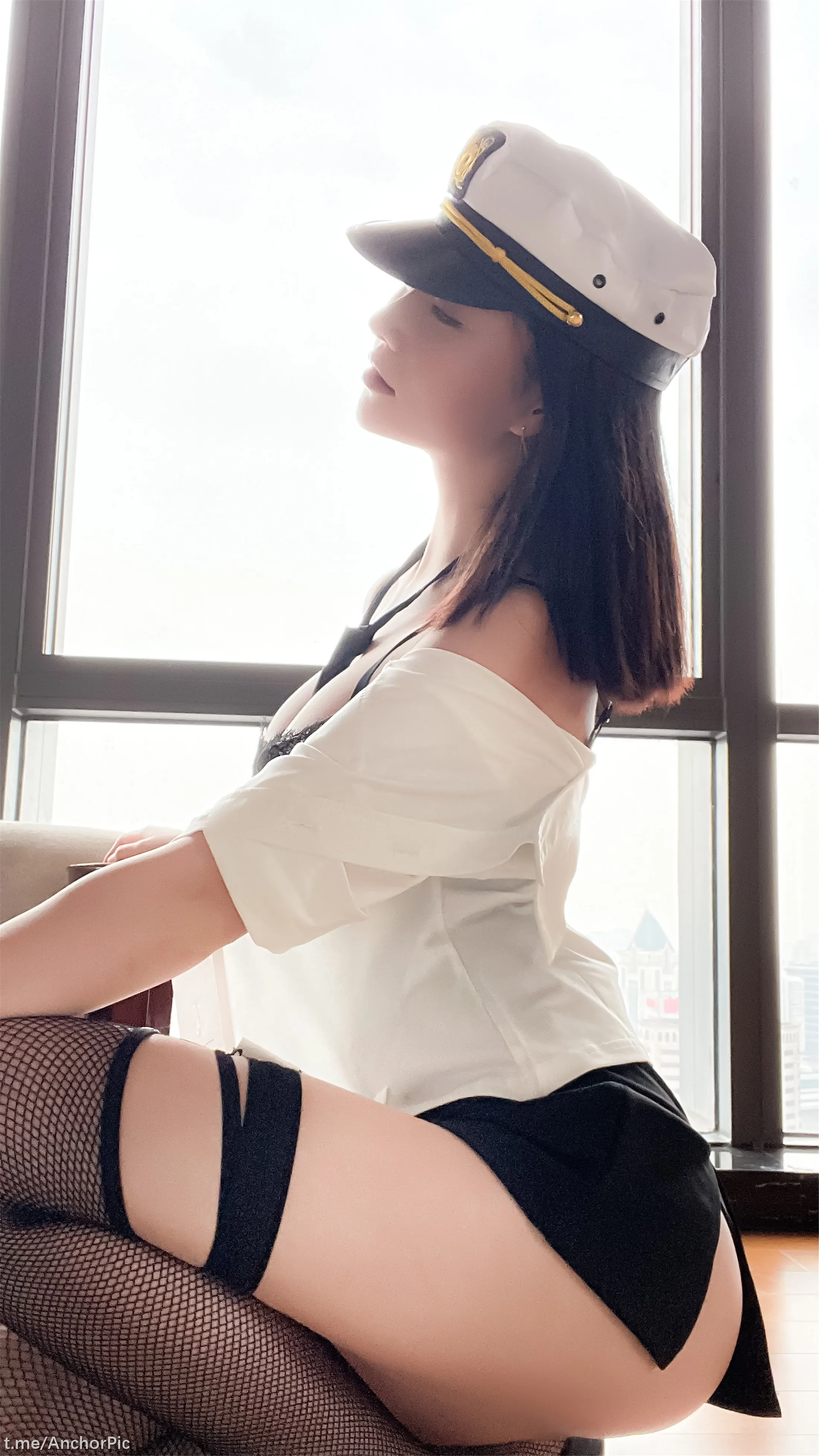 年年涩女警82P0315人气合集