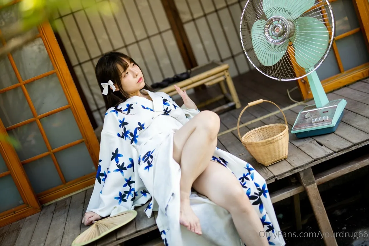 六味帝皇酱夏日和服72P0309分享专区