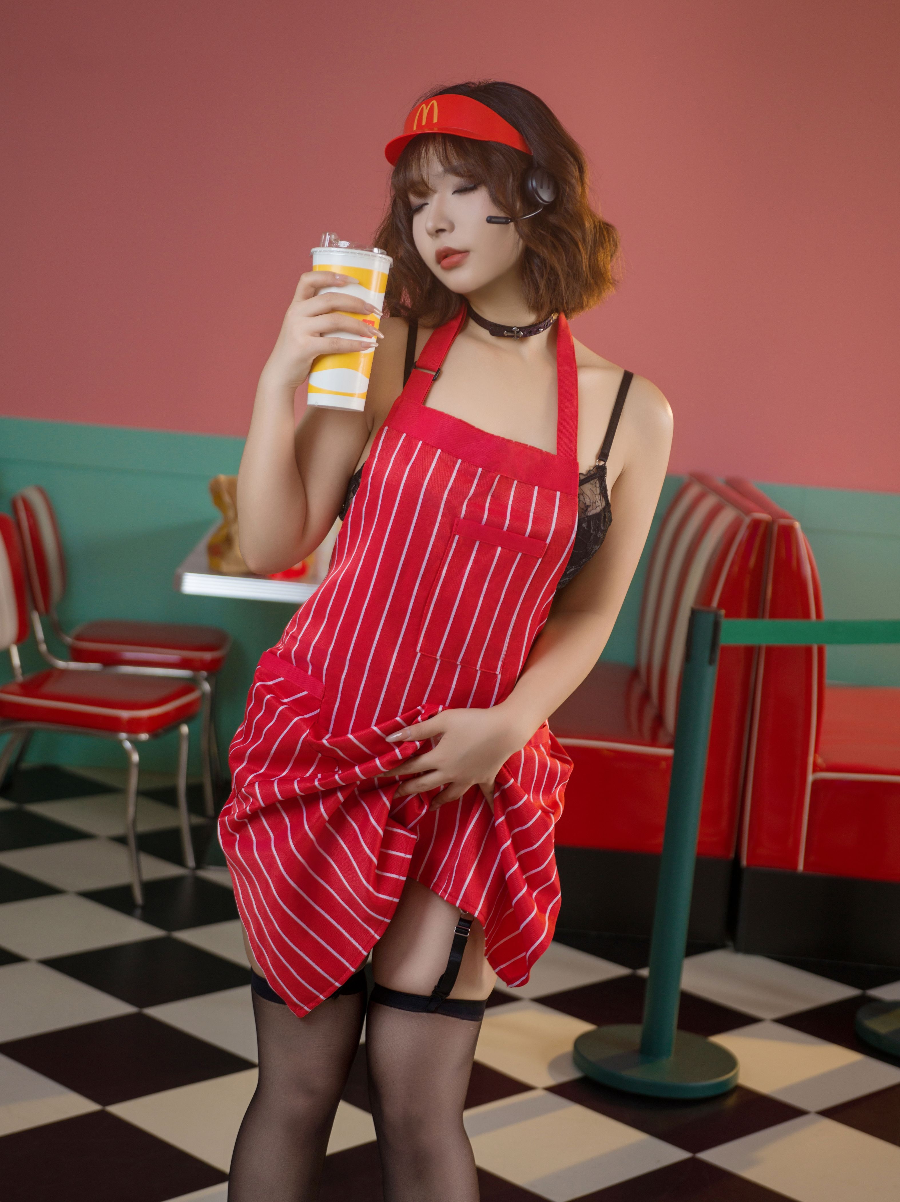 yuuhui玉汇麦当劳的女服务员149P1211收藏必备