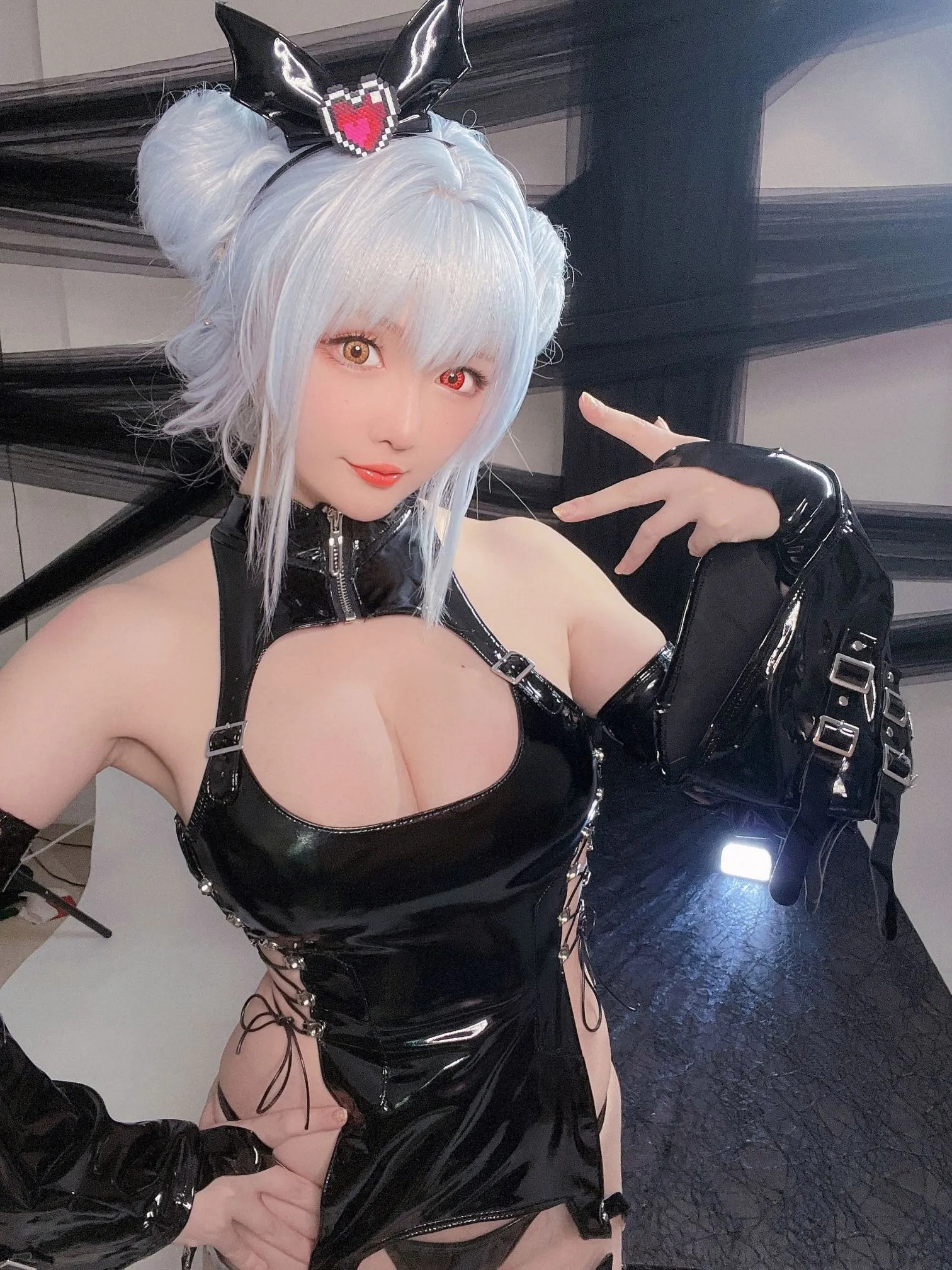 星之迟迟水蓝小恶魔0912热门写真