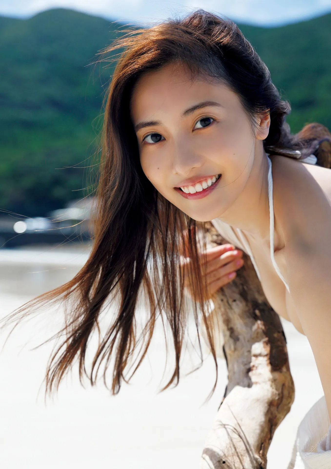 佐野ひなこ写真集COLORS週プレPHOTOBOOK145P1119完整版
