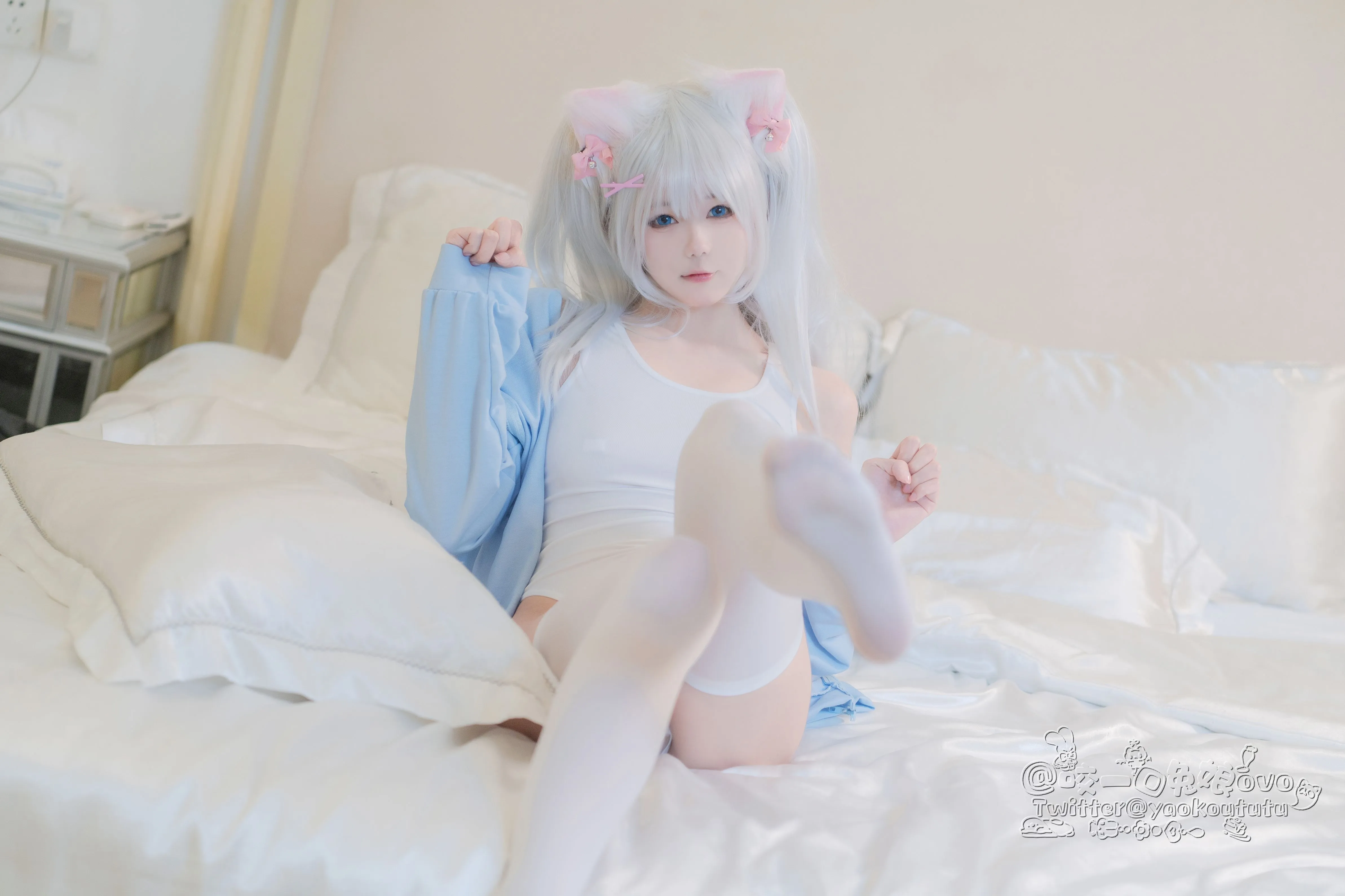 咬一口兔娘黏黏团子兔做你的猫56P1V0305网红写真