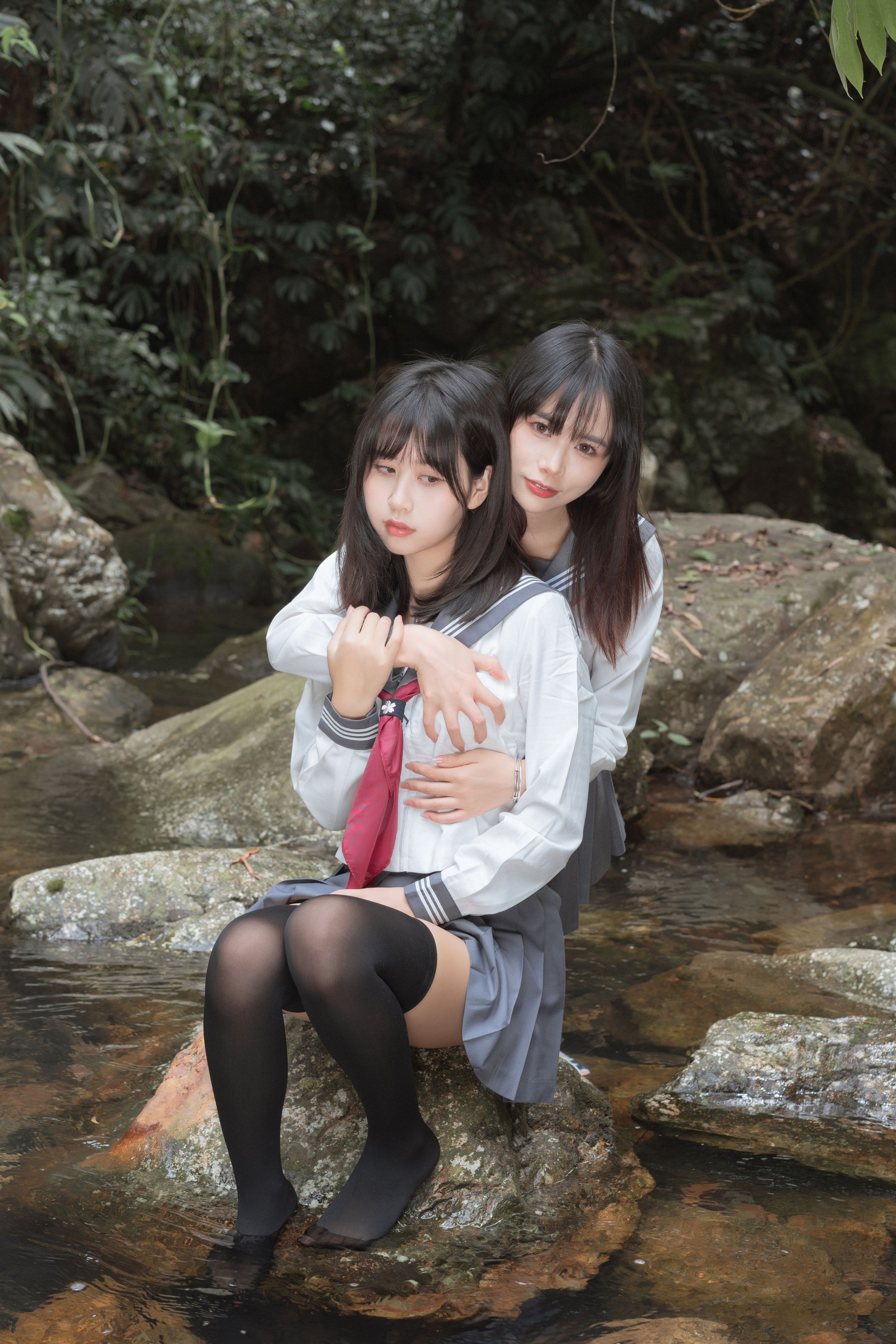 萌芽儿X请叫我若生小溪JK百合限时福利