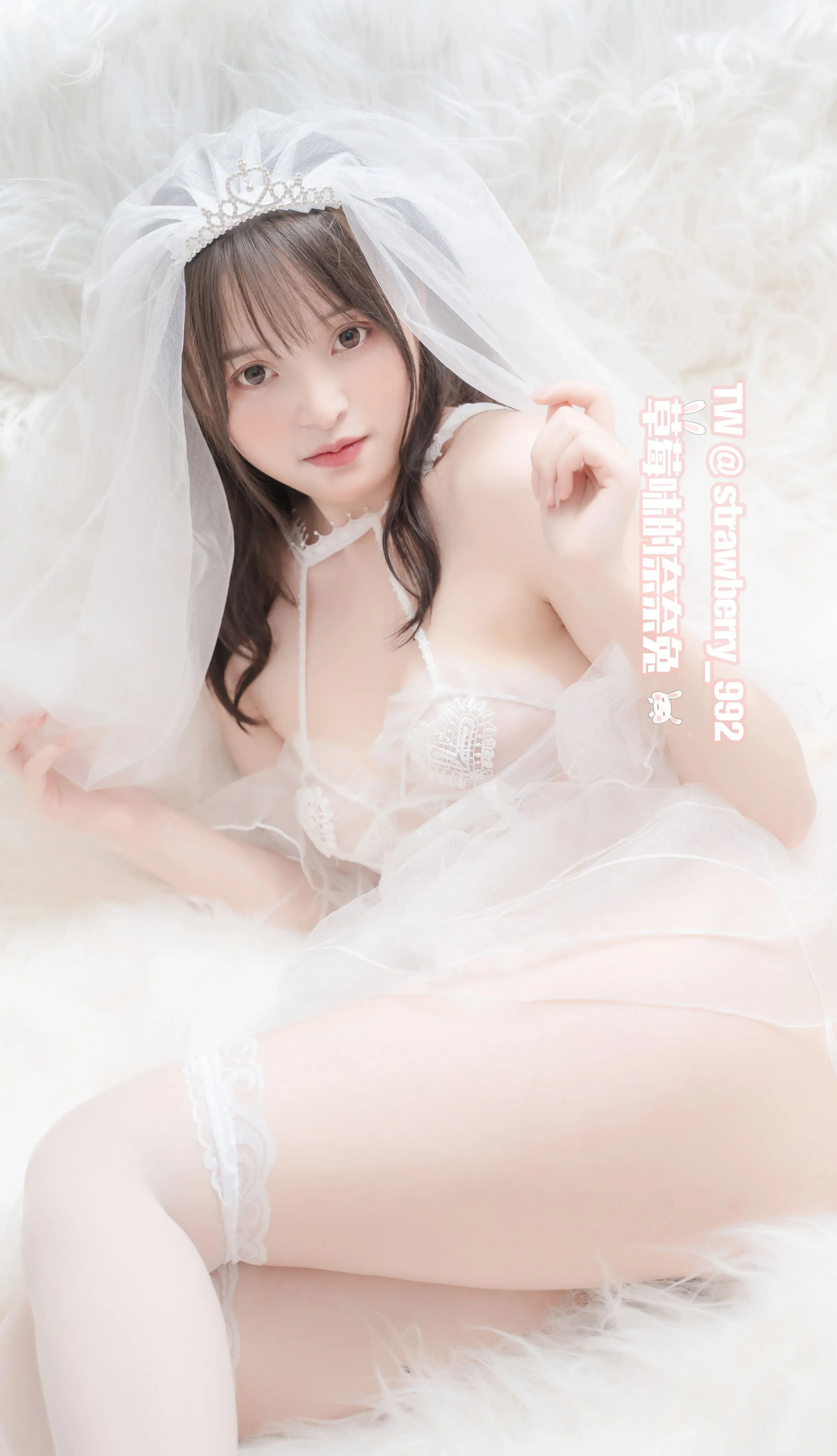 草莓味的奈奈兔纯白花嫁32P0510精选