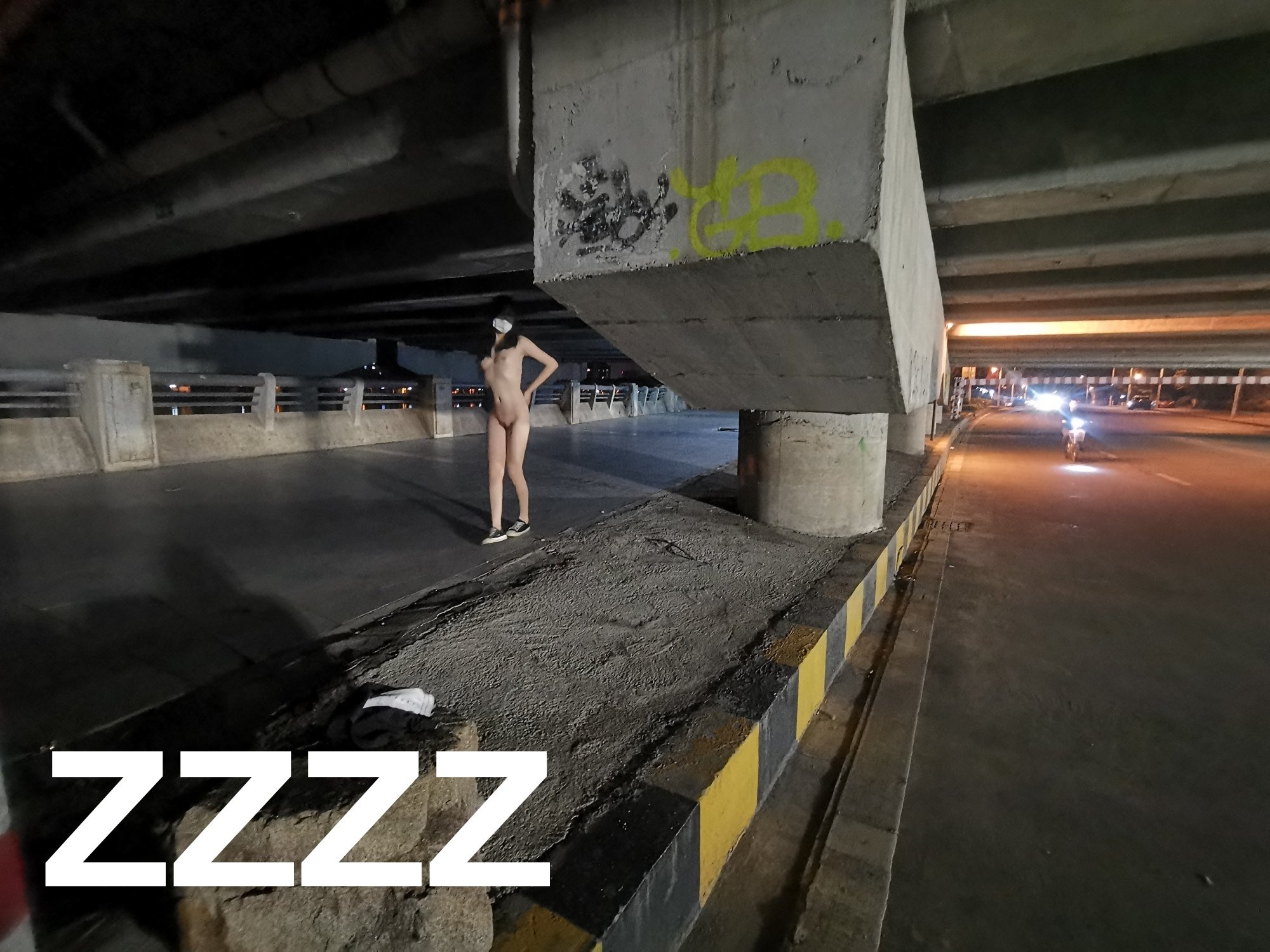 广州情侣ZZZZ全裸露出126P0812免费体验