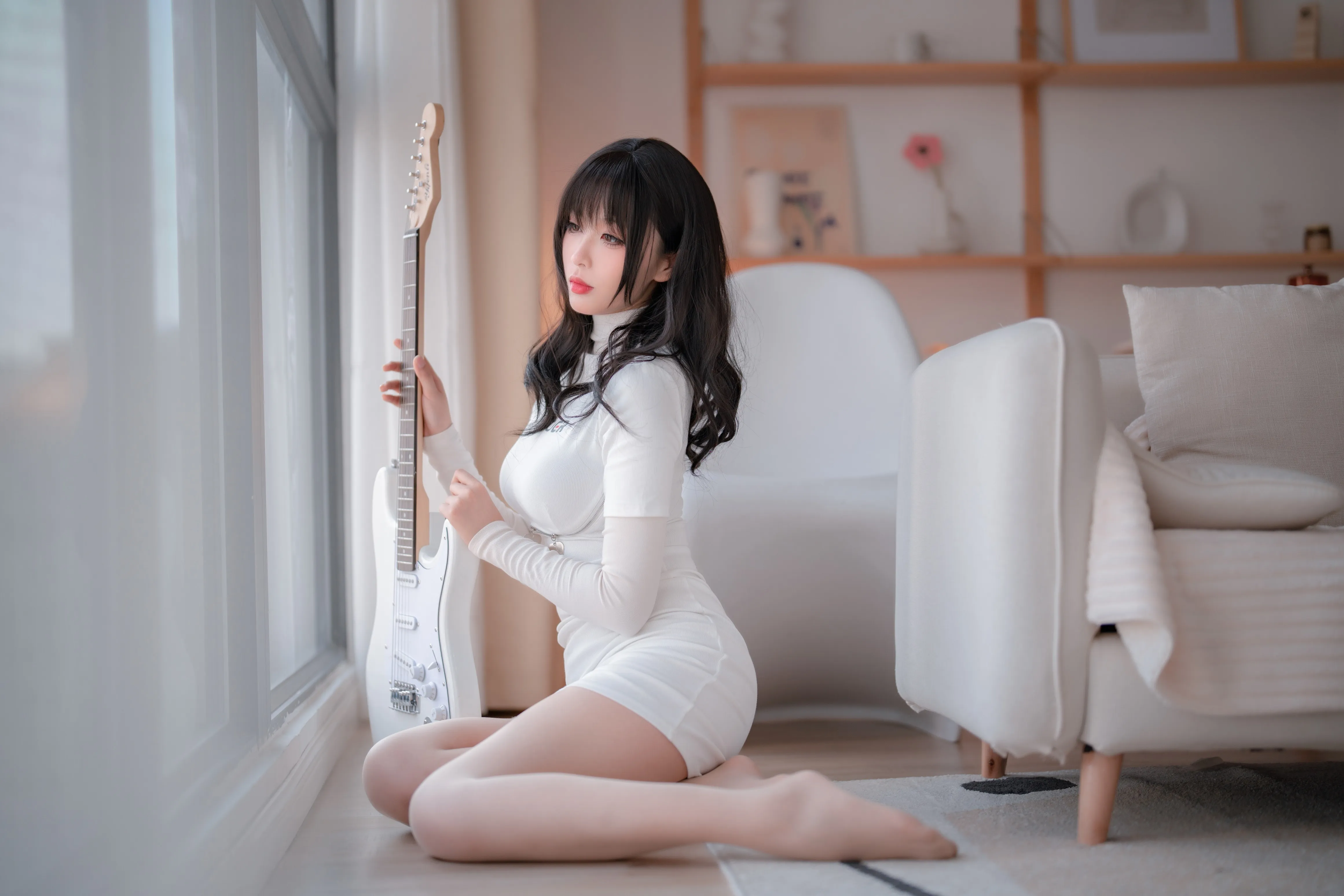 轩萧学姐吉他妹妹肉丝套61P107MB首发资源