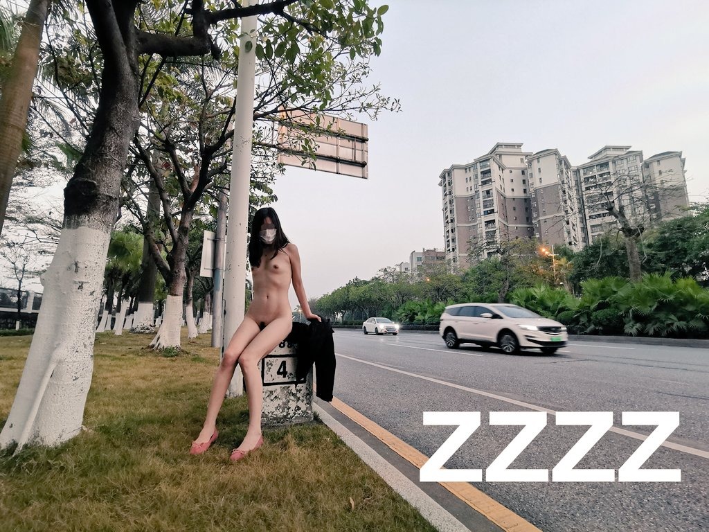 广州情侣ZZZZ全裸露出126P0812免费体验