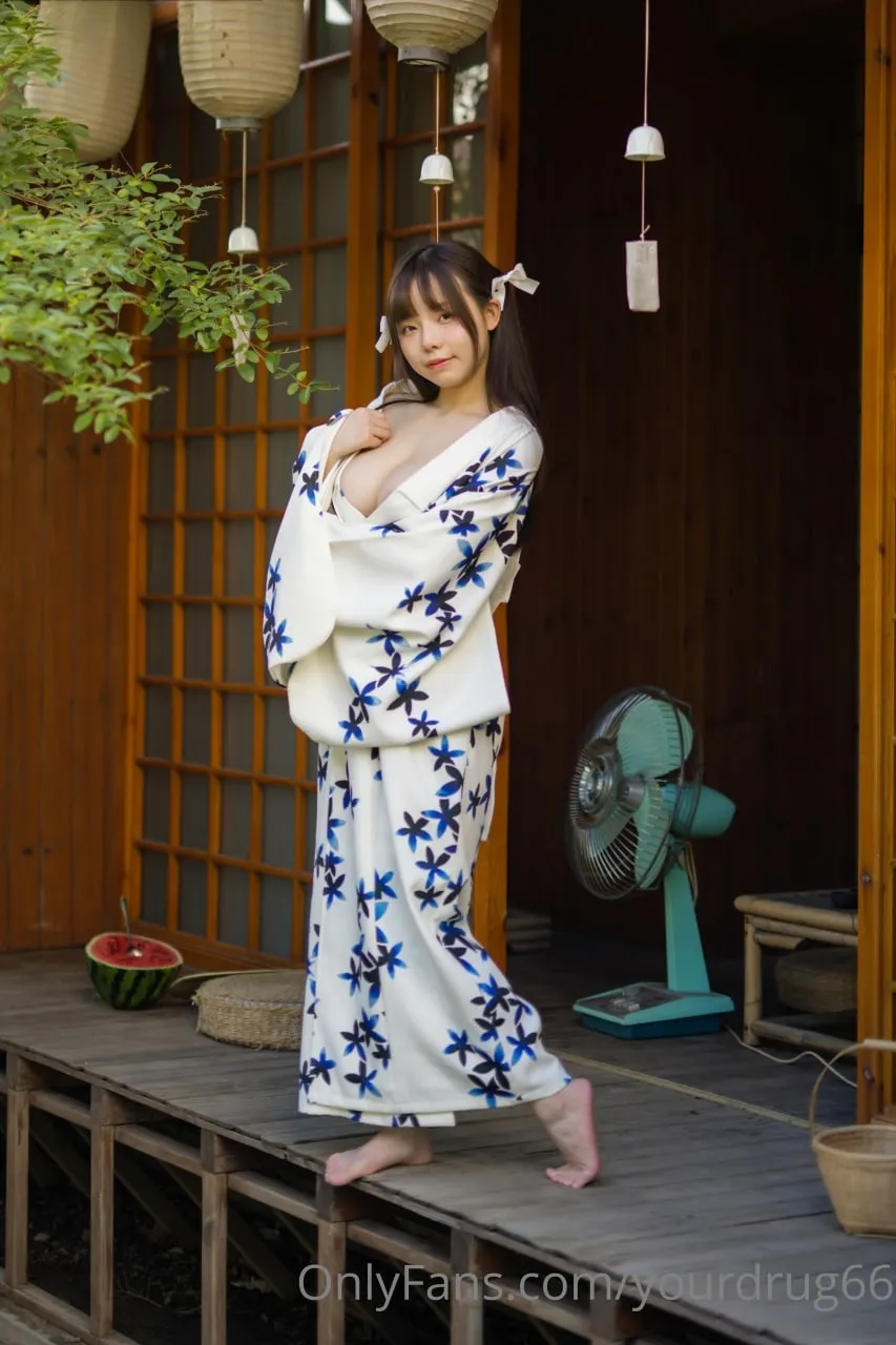 六味帝皇酱夏日和服72P0309分享专区