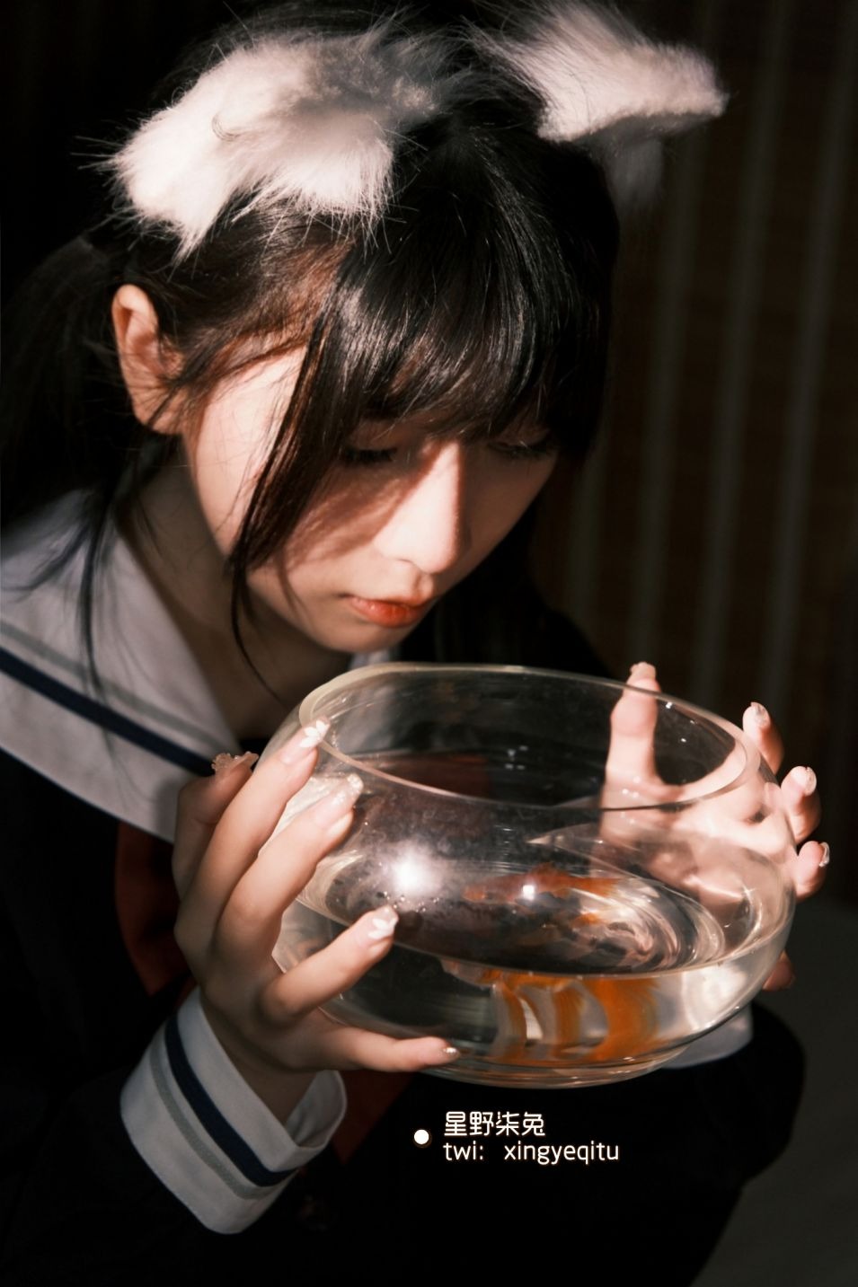 星野柒兔放课后的吔鱼少女59P1V417MB放学少女主题cos59张1视频417MB完整合集