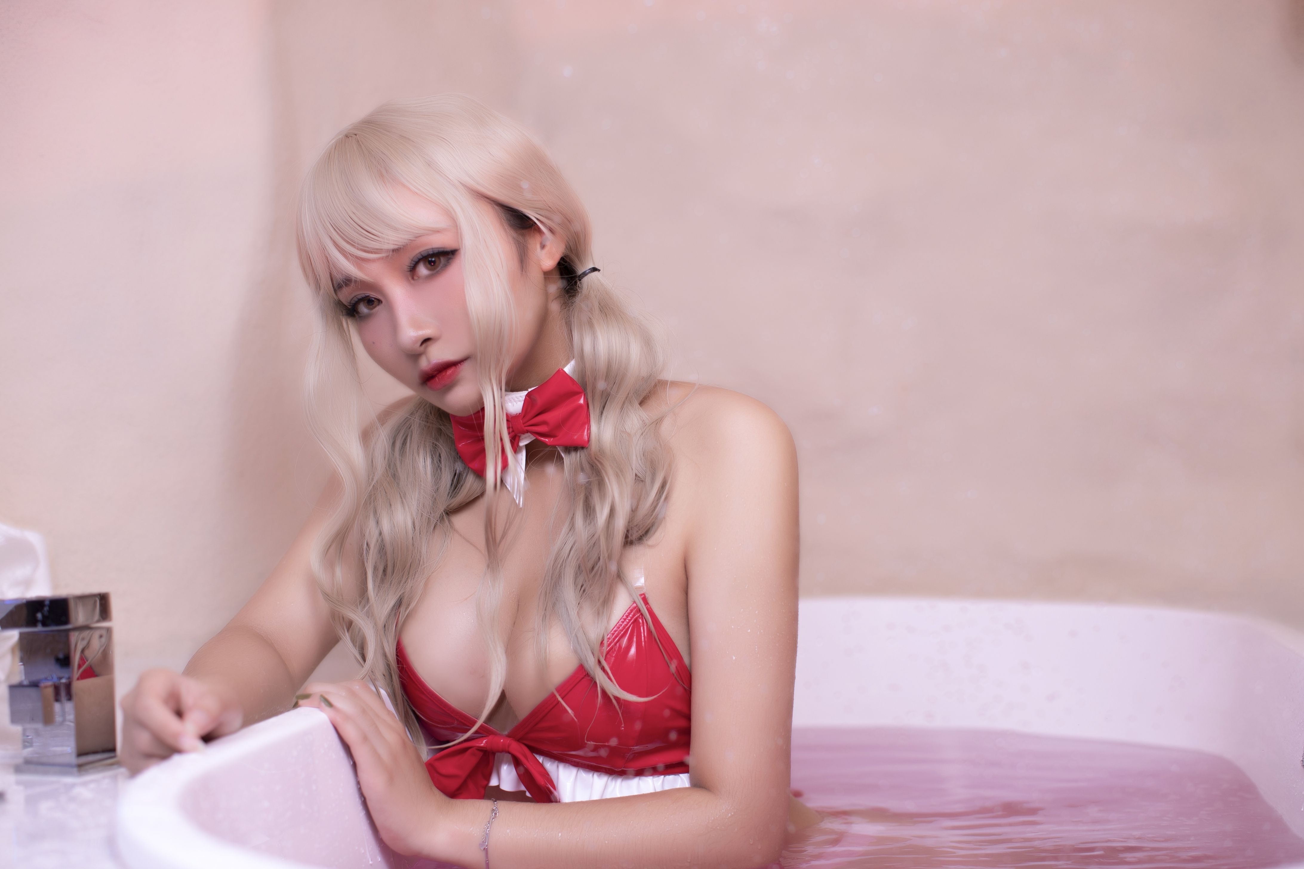 洛璃LoLiSAMA红兔54P532MB完整版