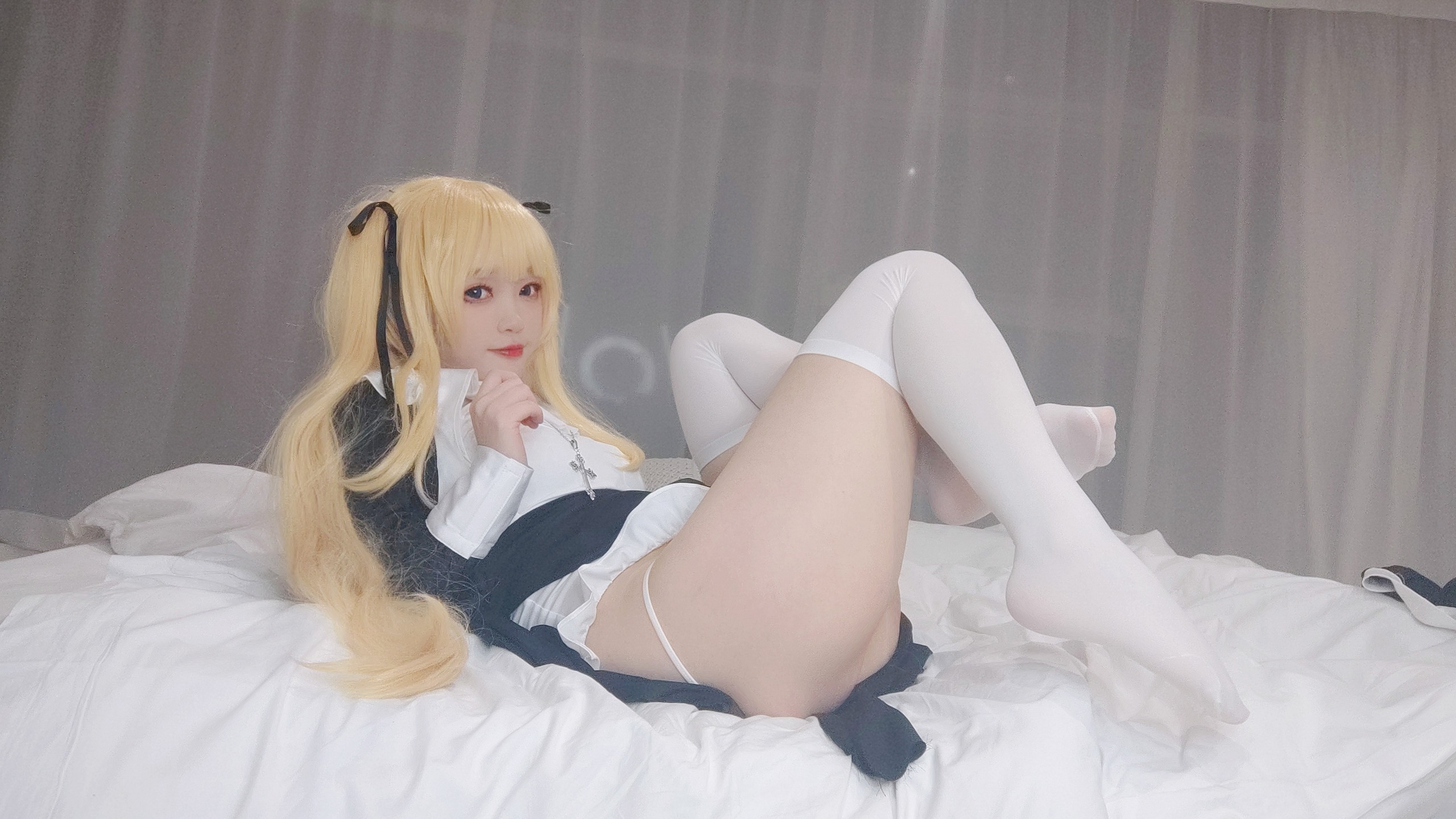 神沢永莉英梨梨修女自拍129P200MB高清写真
