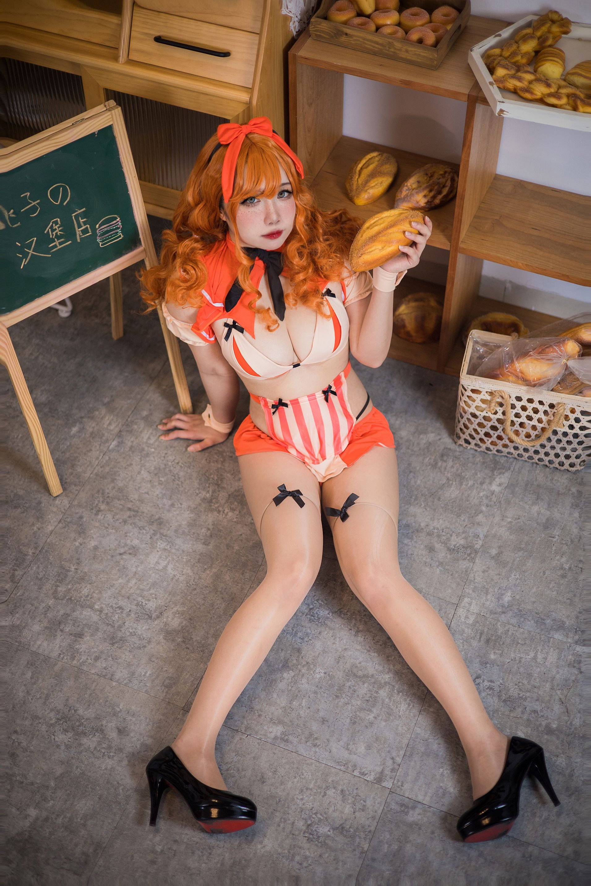 贞子蜜桃NO002娜露梅亚礼服35P441MB0111最新写真