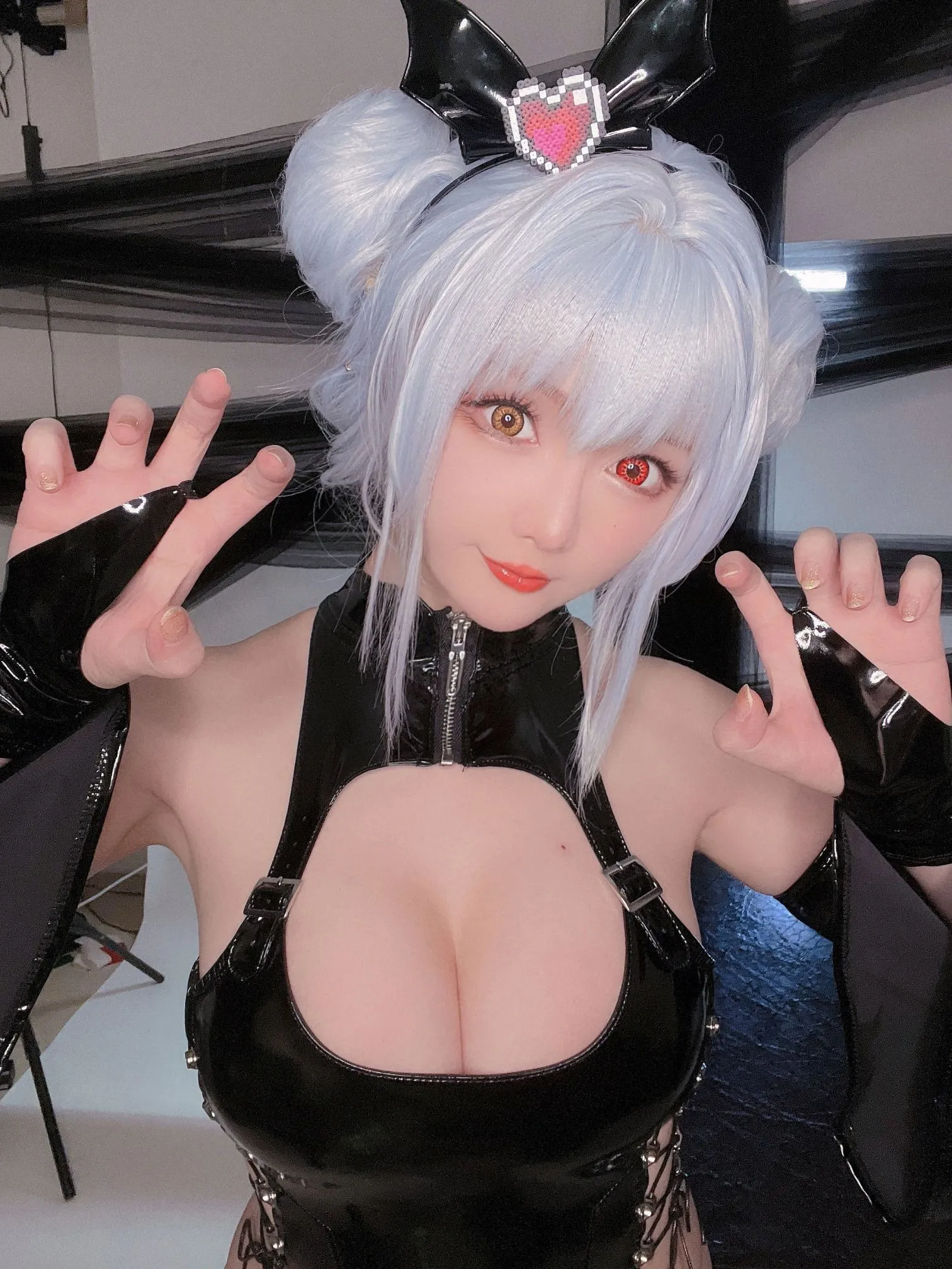 星之迟迟水蓝小恶魔0912热门写真