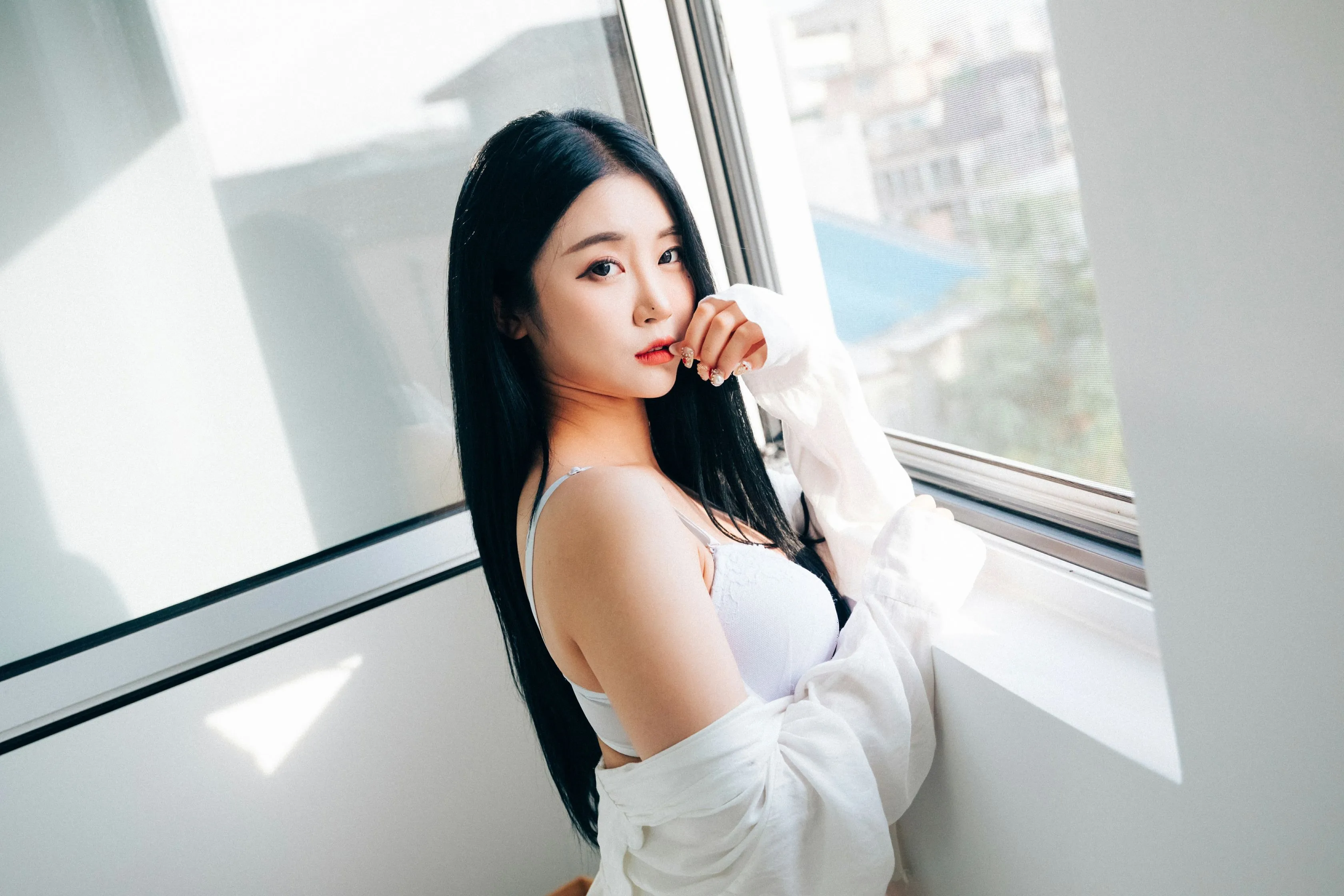 Bomi??LOOZYTheundress69P906MB全集