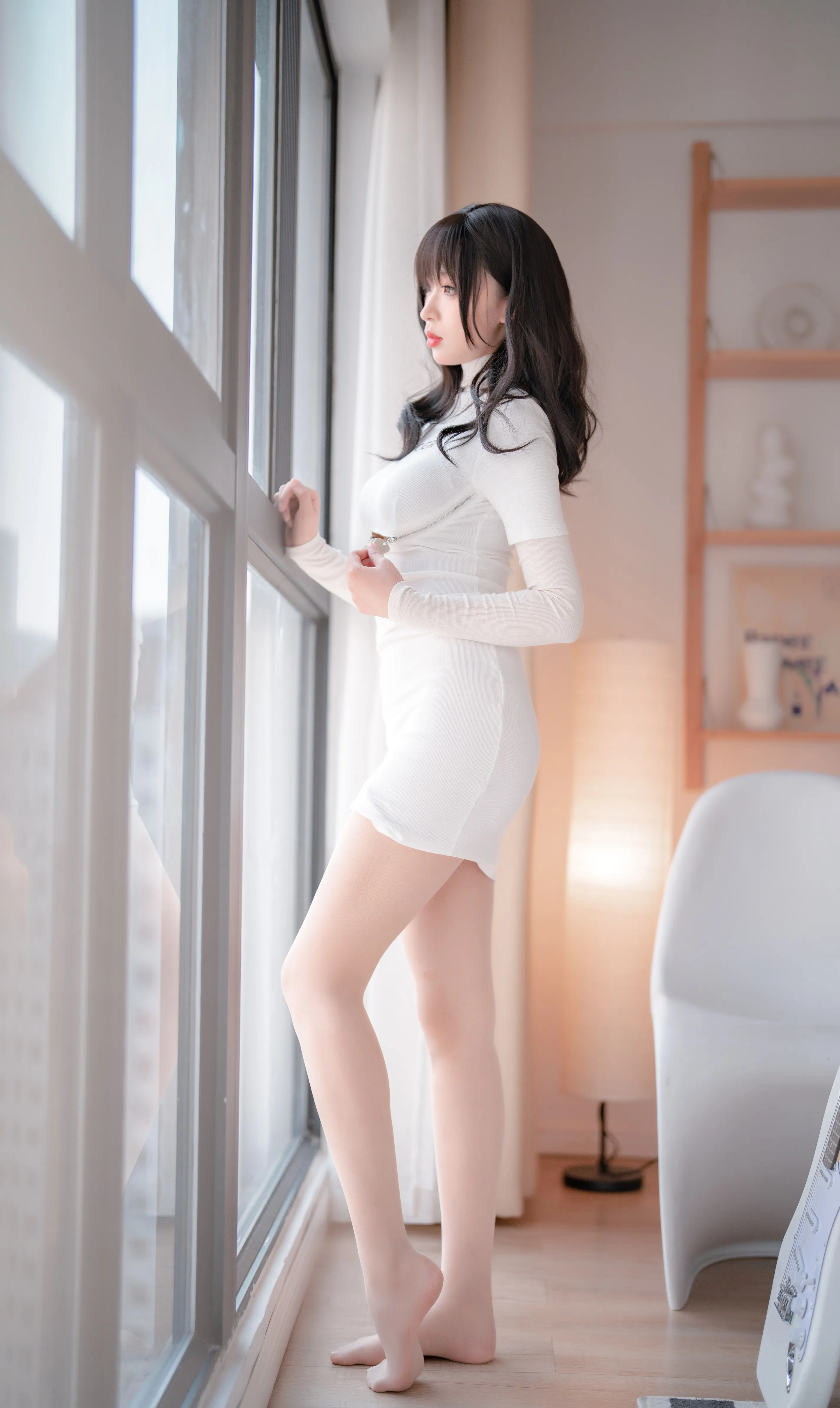 轩萧学姐吉他妹妹肉丝套61P107MB首发资源