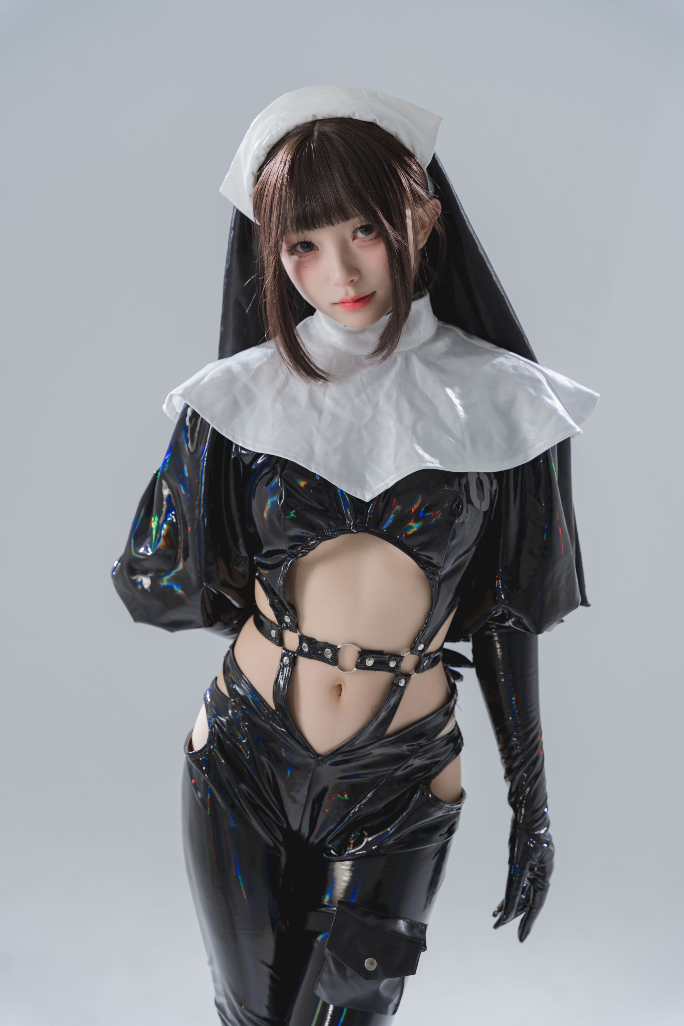花玲漆皮修女38p10月2打赏群资源原版写真