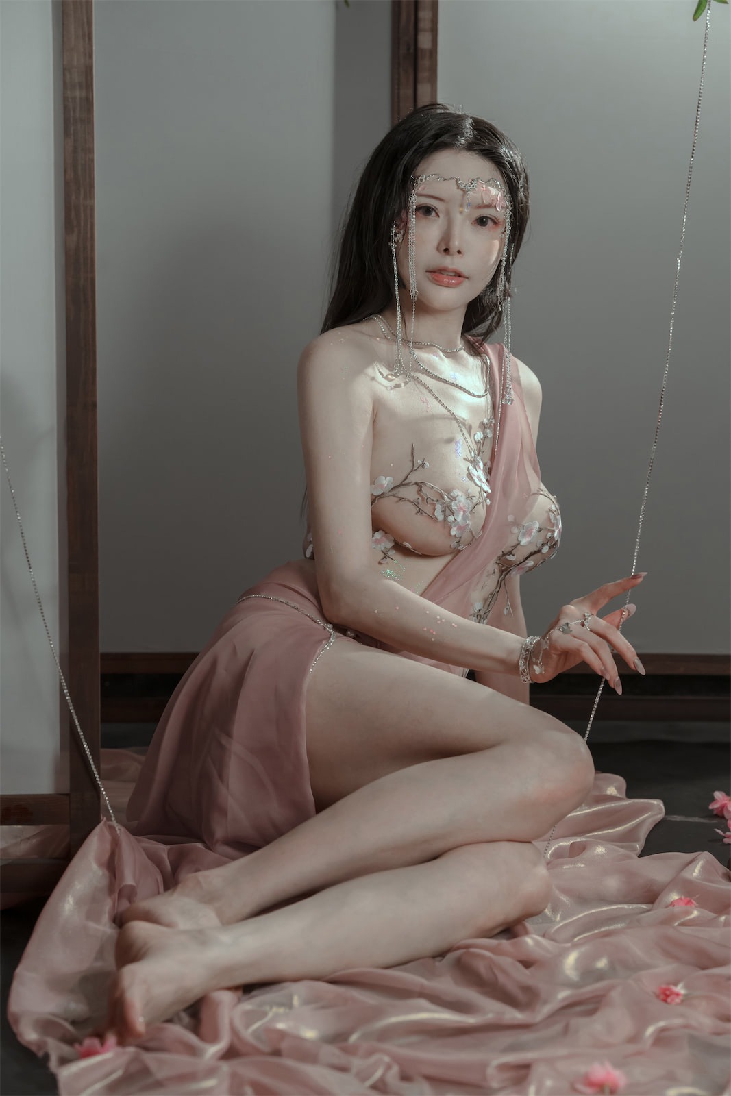 秋和柯基粉0301最新写真