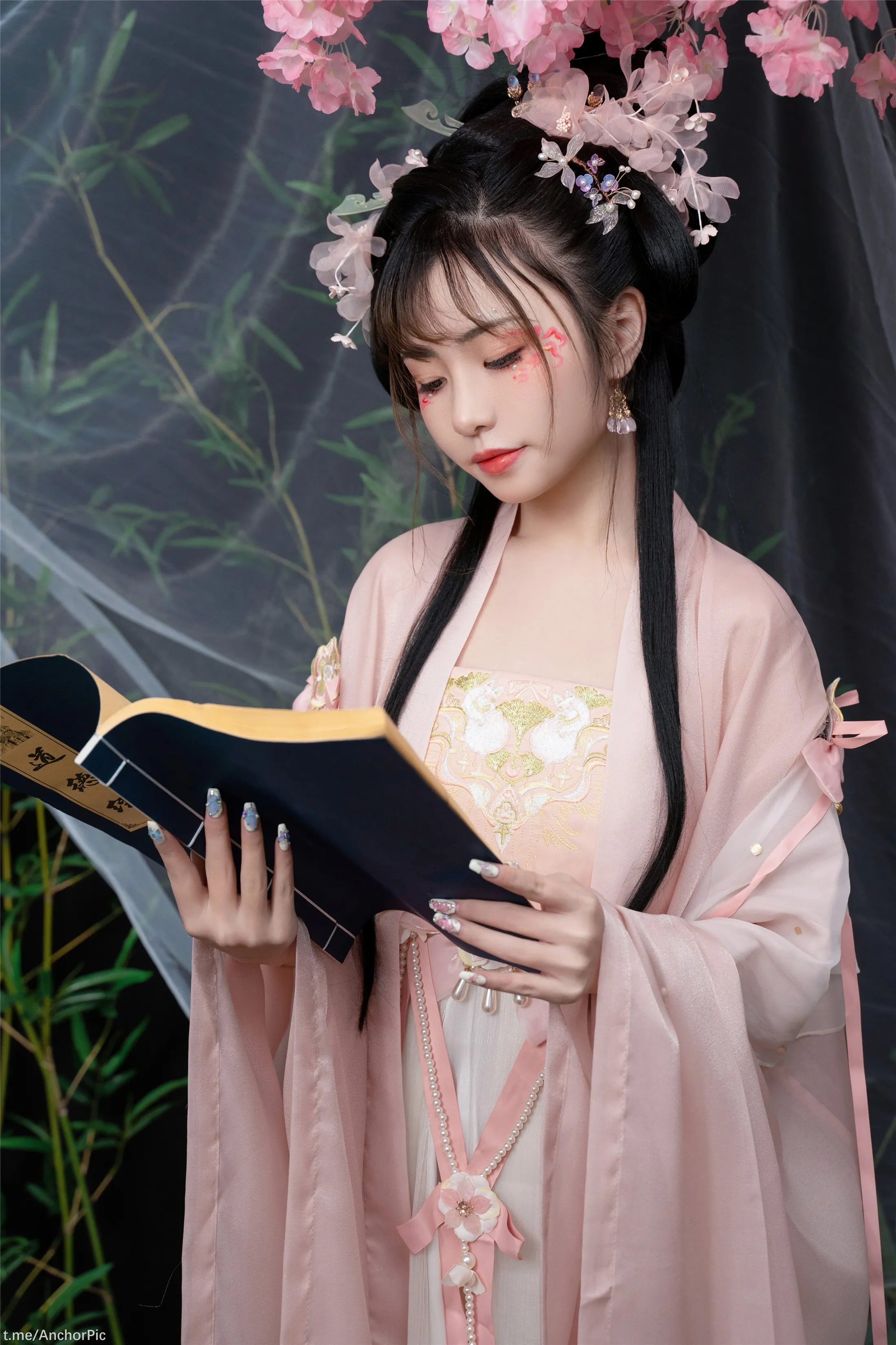 喵小吉清平乐86P0309高清无水印