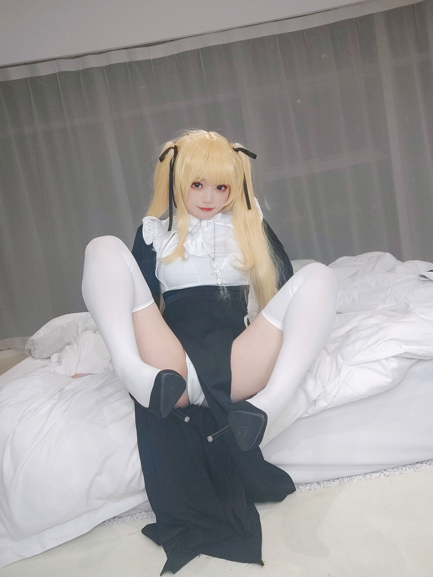 神沢永莉英梨梨修女自拍129P200MB高清写真