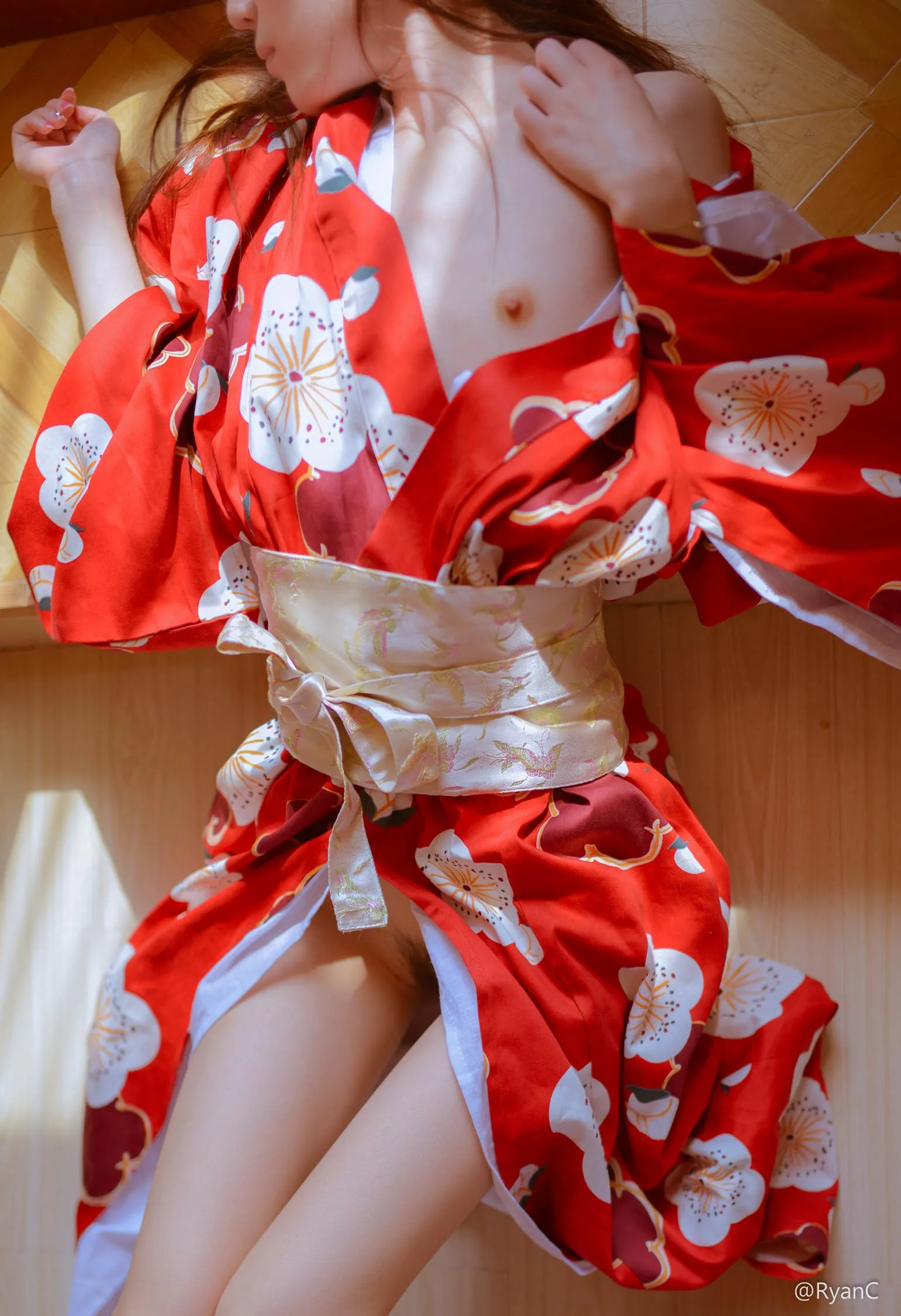 萌兰酱和服100P1121每日更新