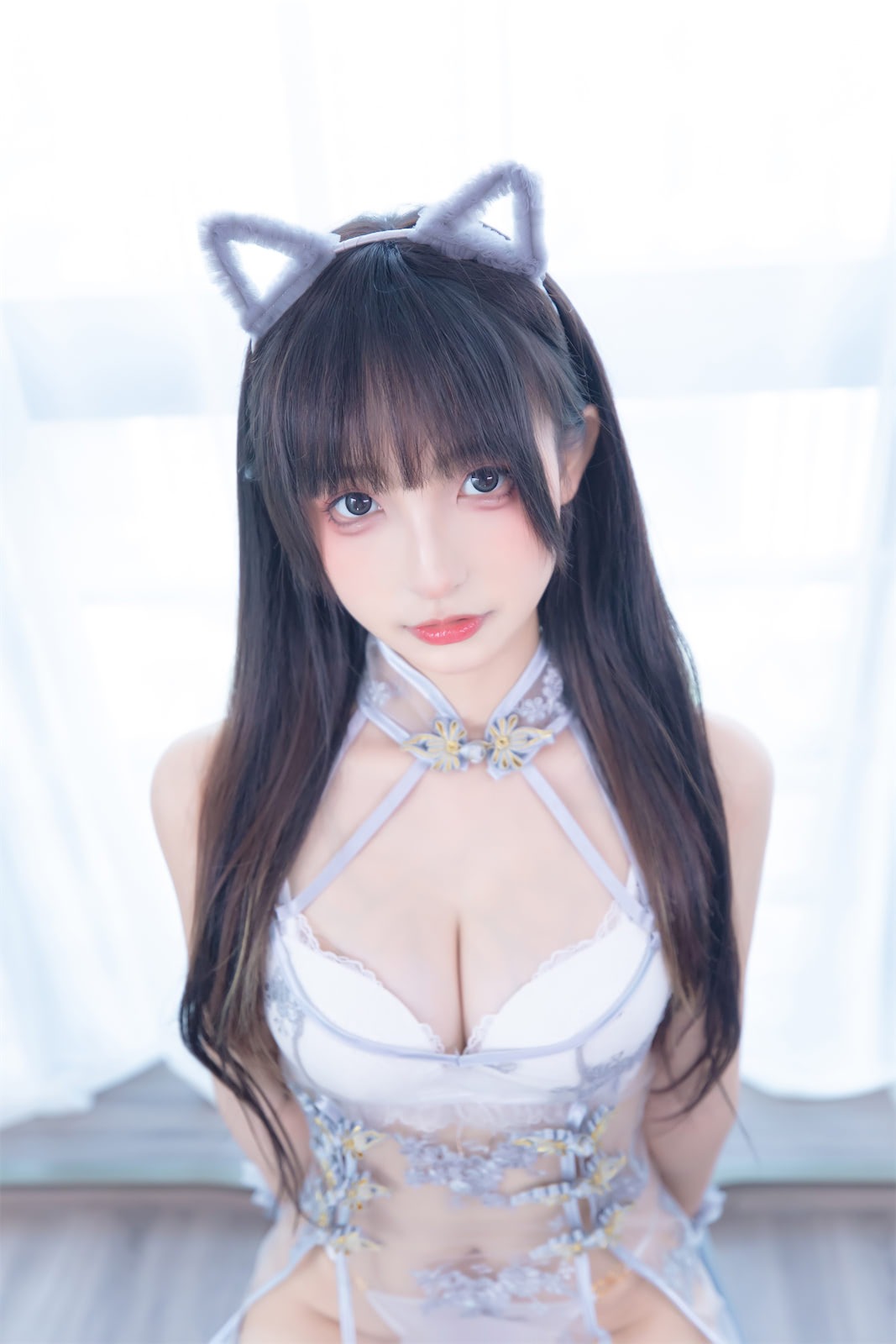 神楽坂真冬羞涩喵喵网红写真