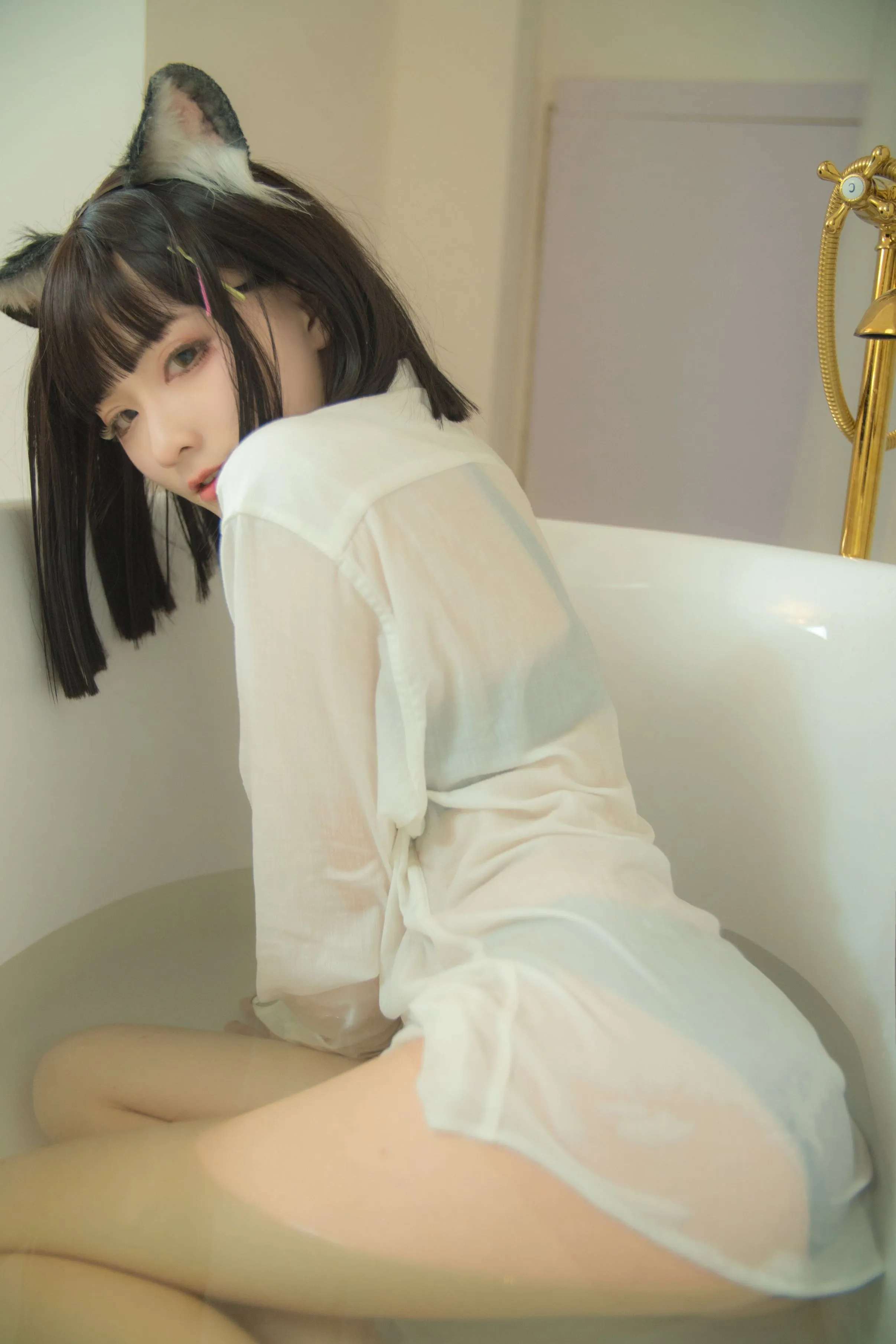 NO010猫报恩90P989MB完整合集