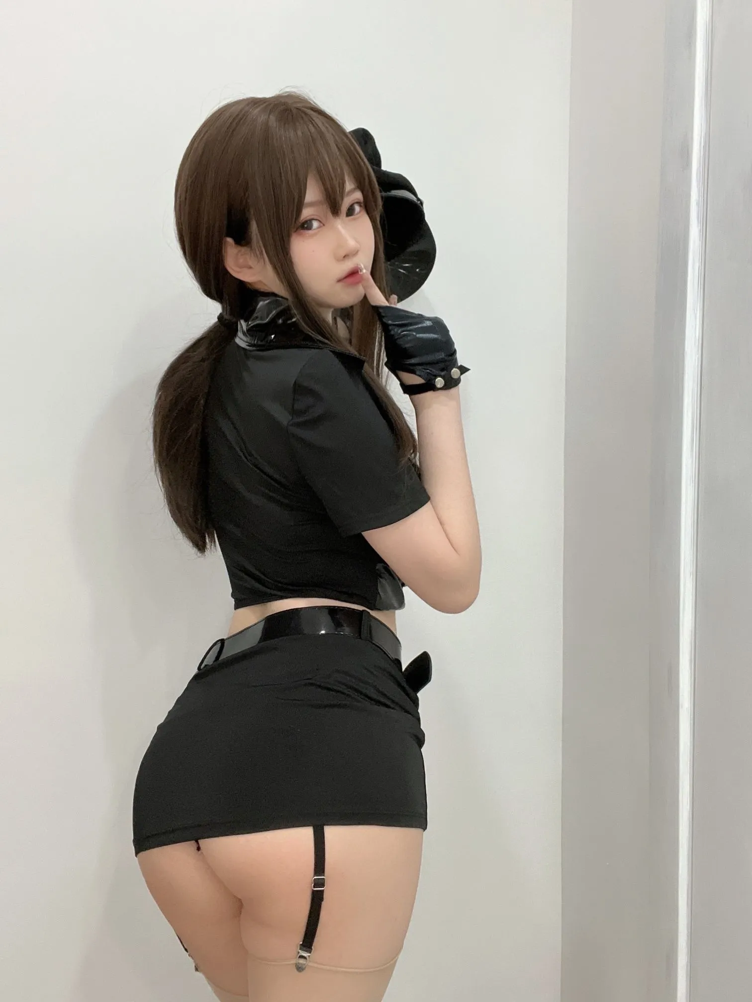 依酱6月女警6月11会员资源0611热门专区