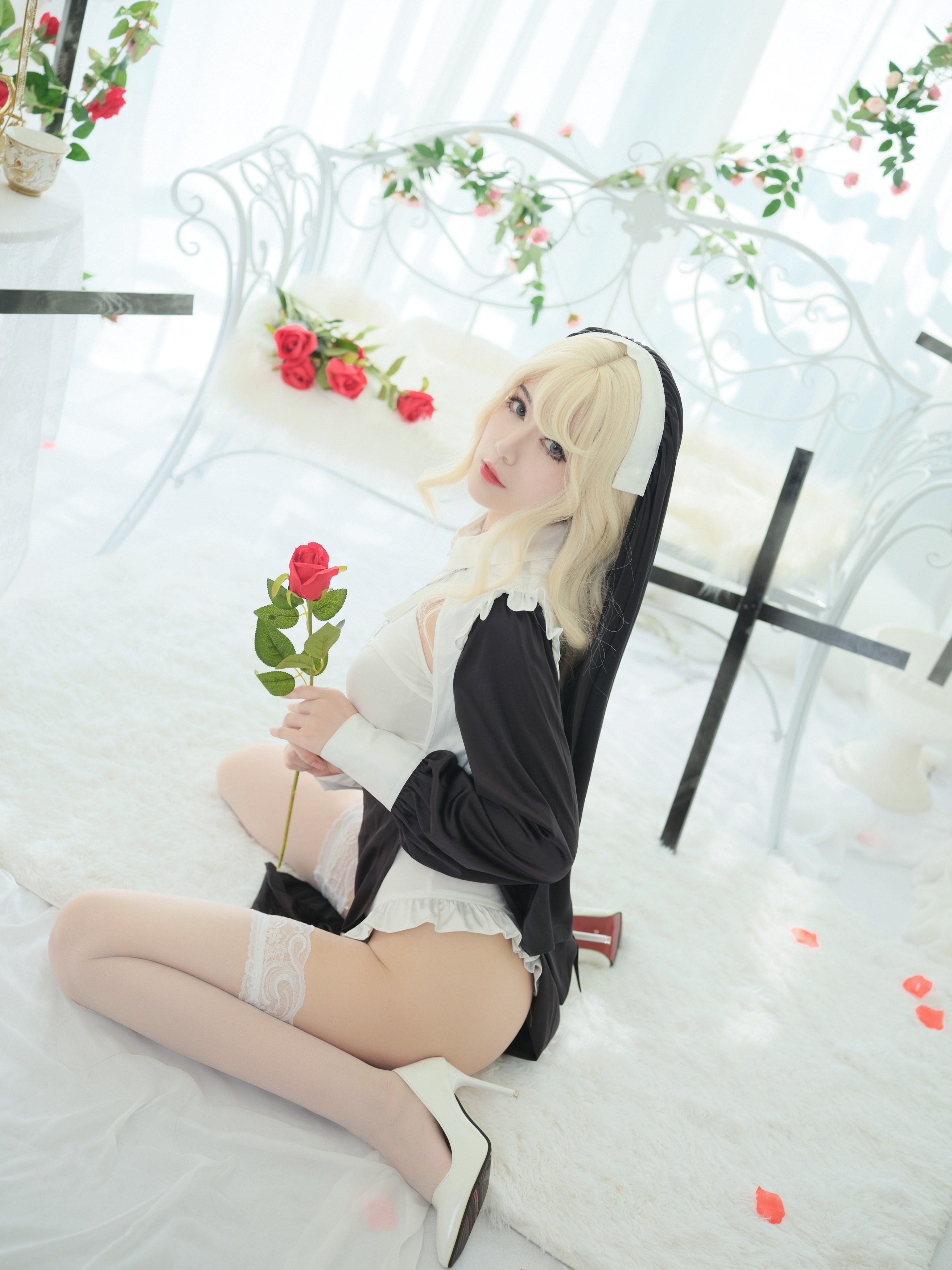 修女36P118MB在线欣赏