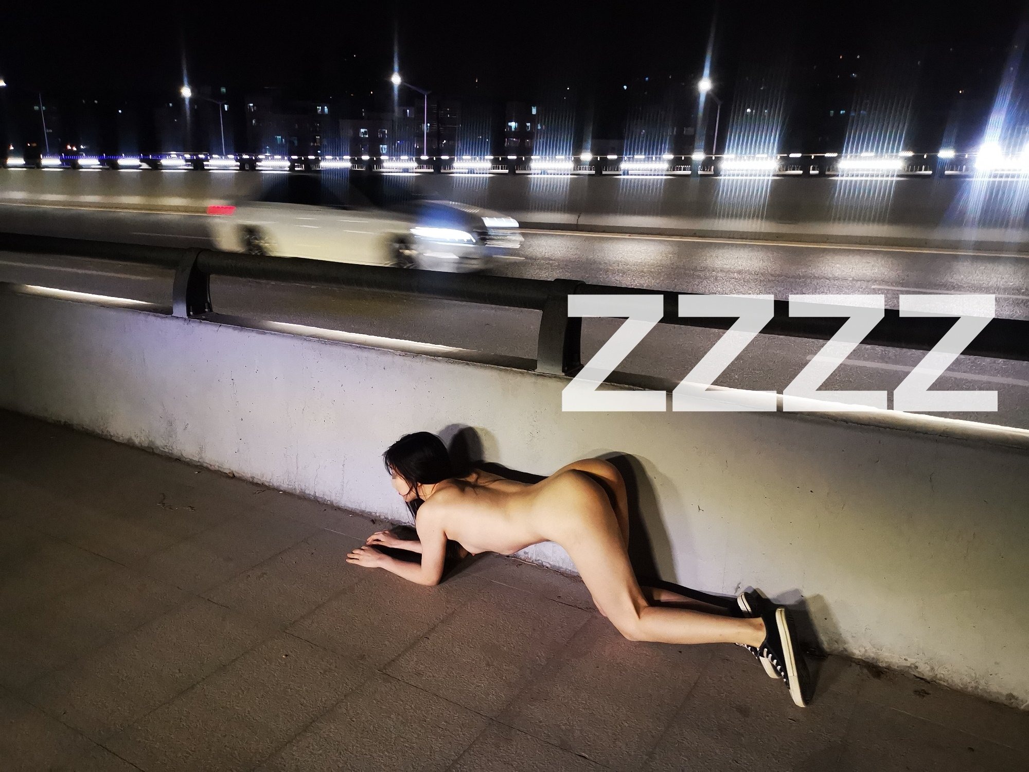 广州情侣ZZZZ全裸露出126P0812免费体验