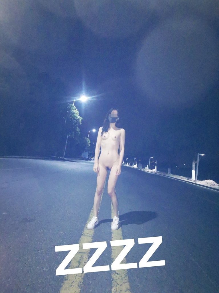 广州情侣ZZZZ全裸露出126P0812免费体验